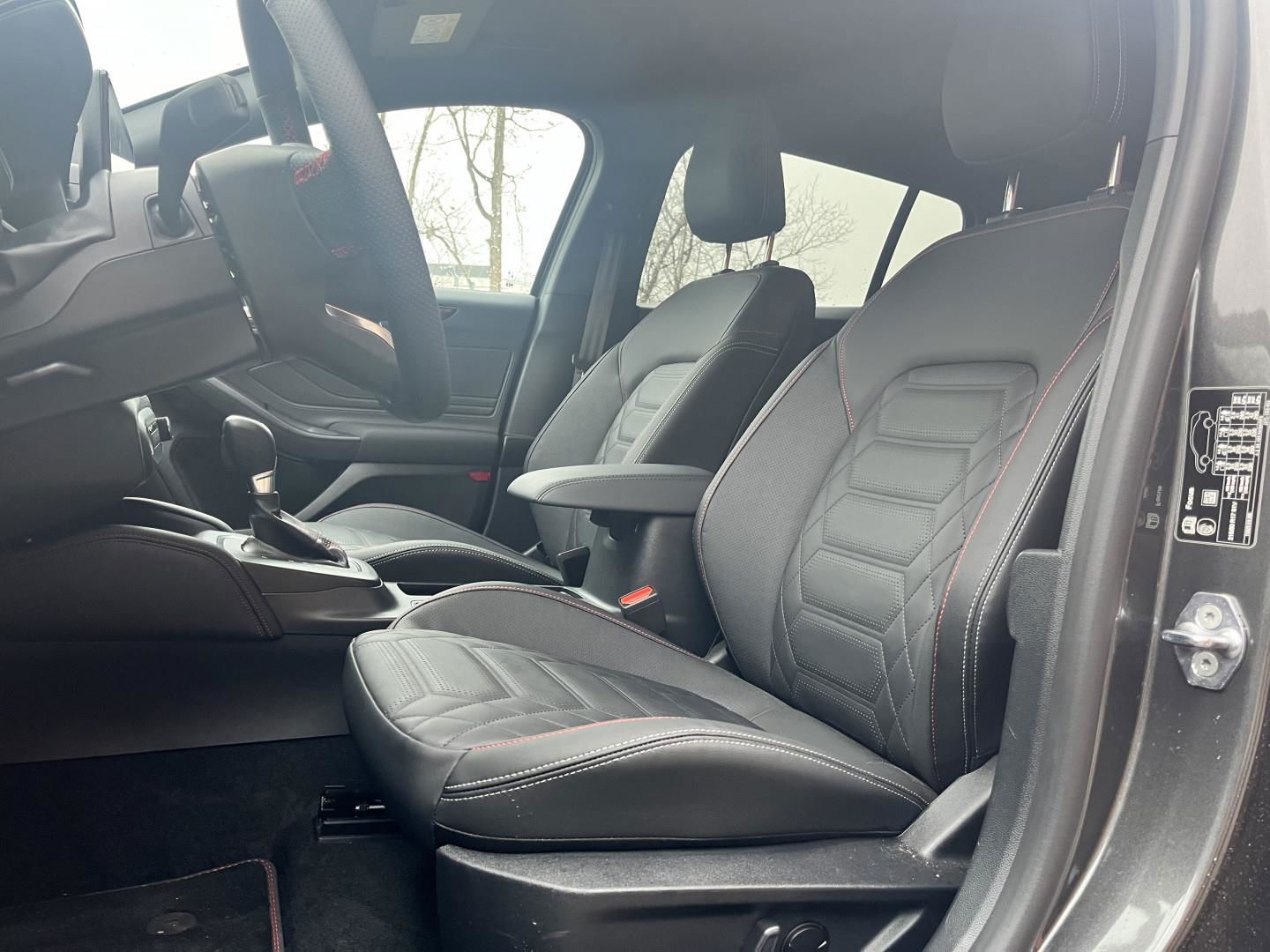 Billede af Ford Focus 1,0 EcoBoost Hybrid ST-Line X DCT 155HK Stc 7g Aut.
