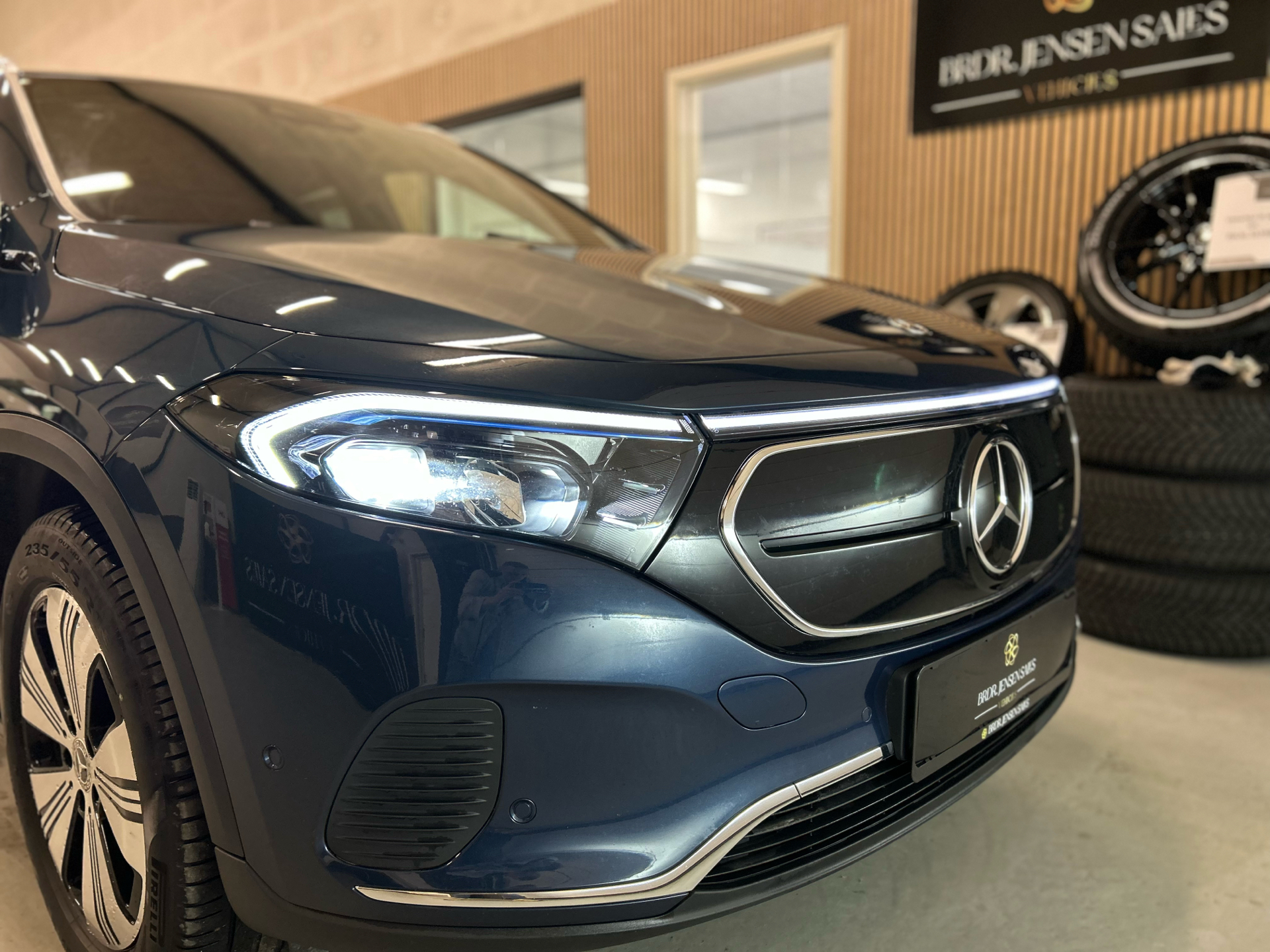 Billede af Mercedes-Benz EQA 300 EL Progressive 4Matic 228HK 5d Aut.