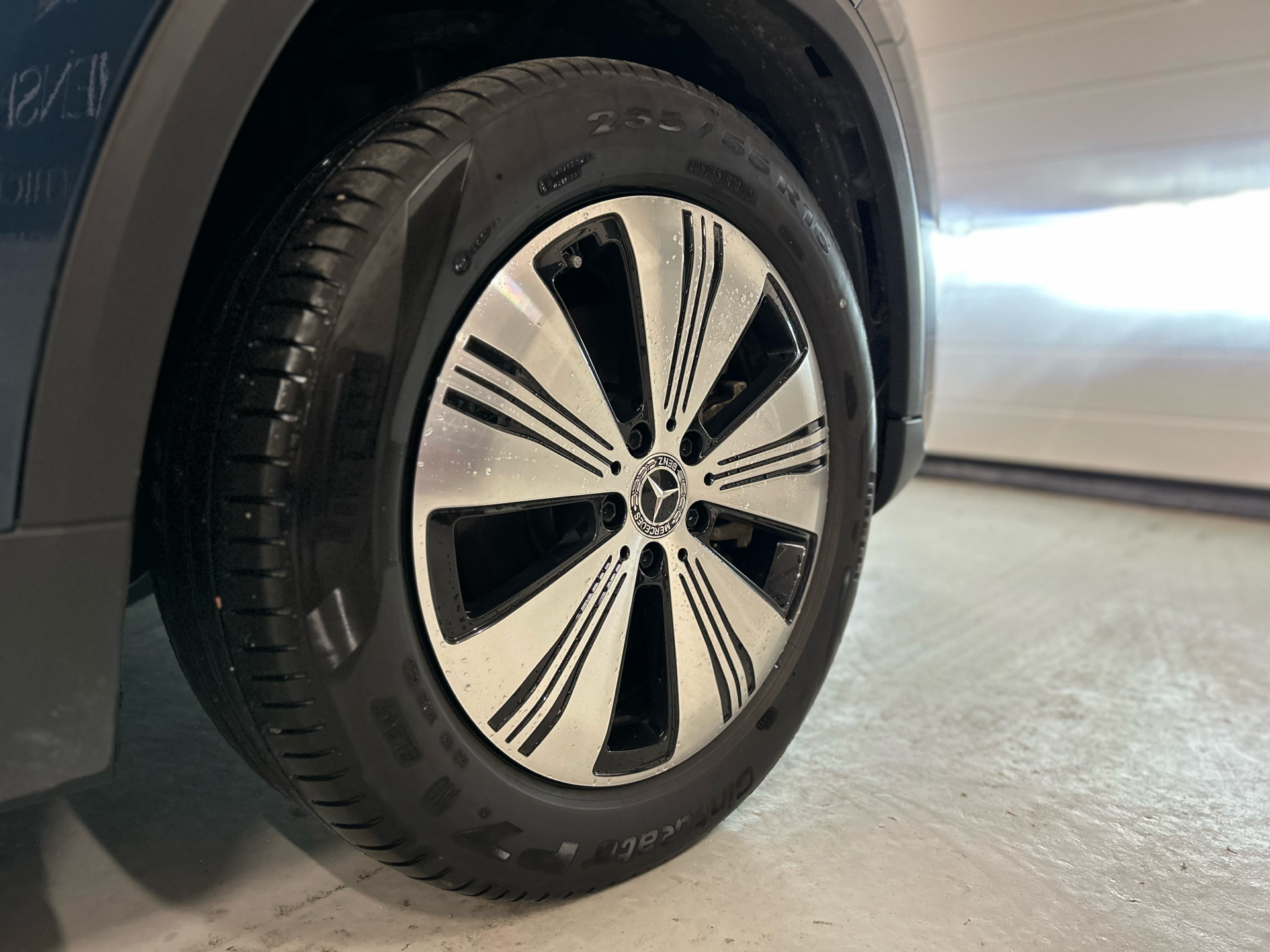 Billede af Mercedes-Benz EQA 300 EL Progressive 4Matic 228HK 5d Aut.
