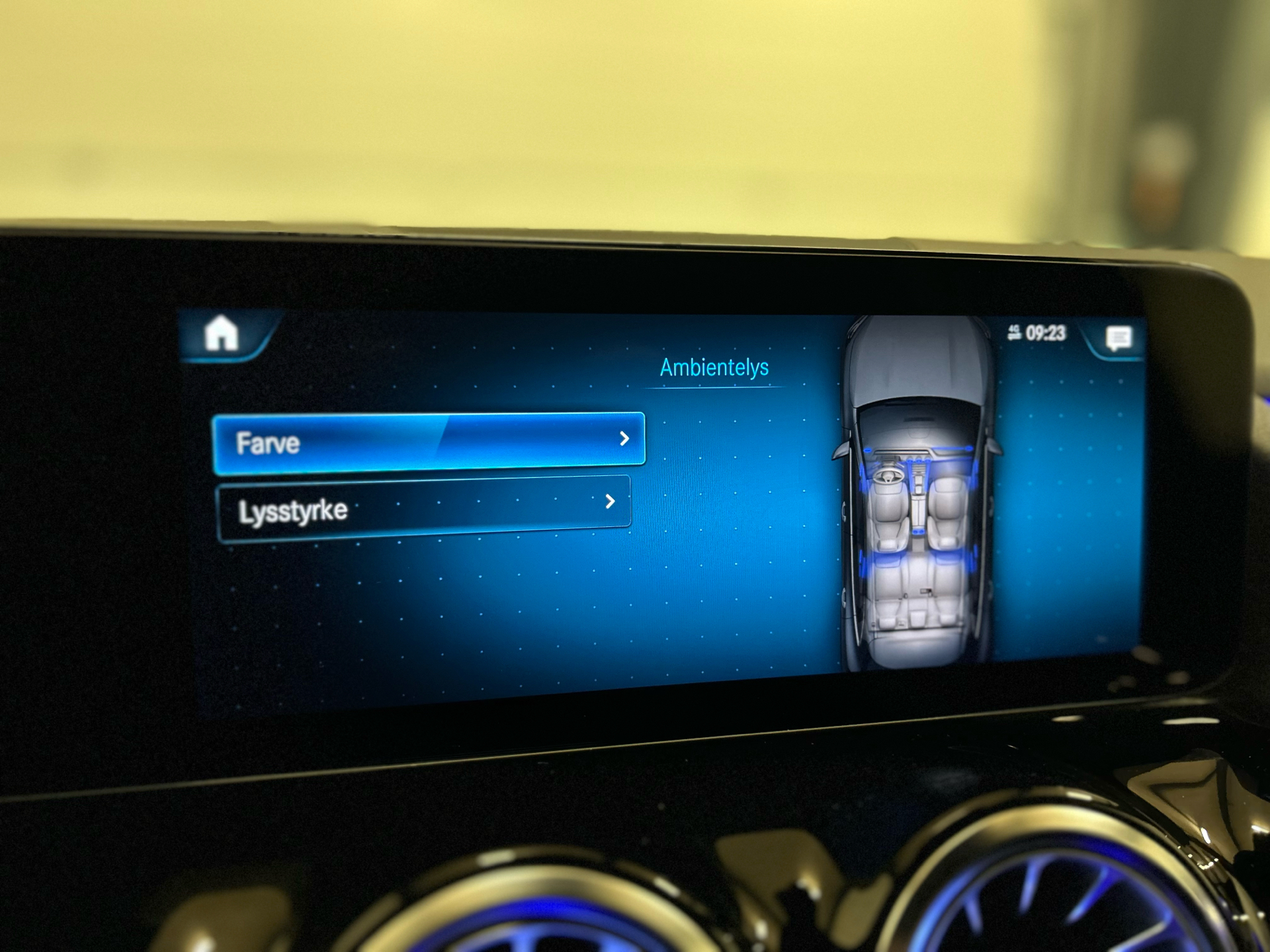 Billede af Mercedes-Benz EQA 300 EL Progressive 4Matic 228HK 5d Aut.