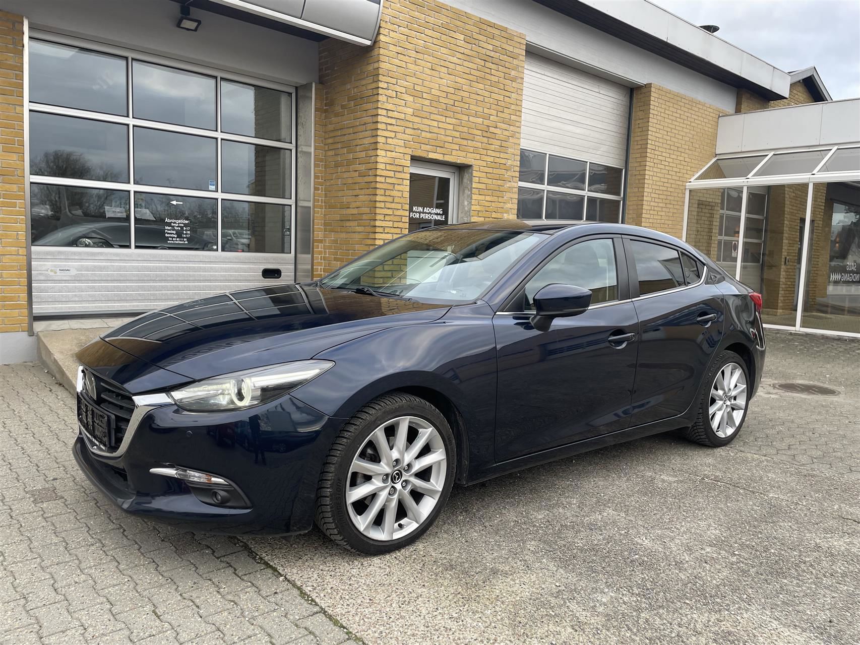 Billede af Mazda 3 2,2 Skyactiv-D Optimum 150HK 4d 6g