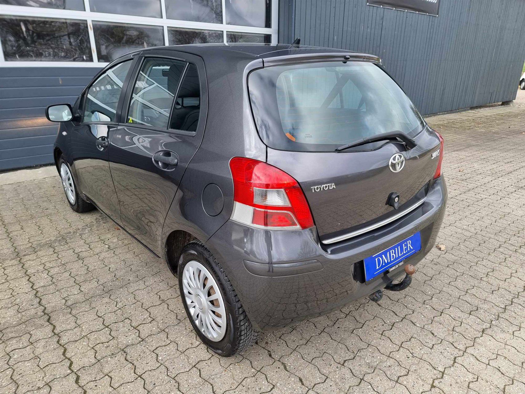 Billede af Toyota Yaris 1,0 VVT-I T1 69HK 5d