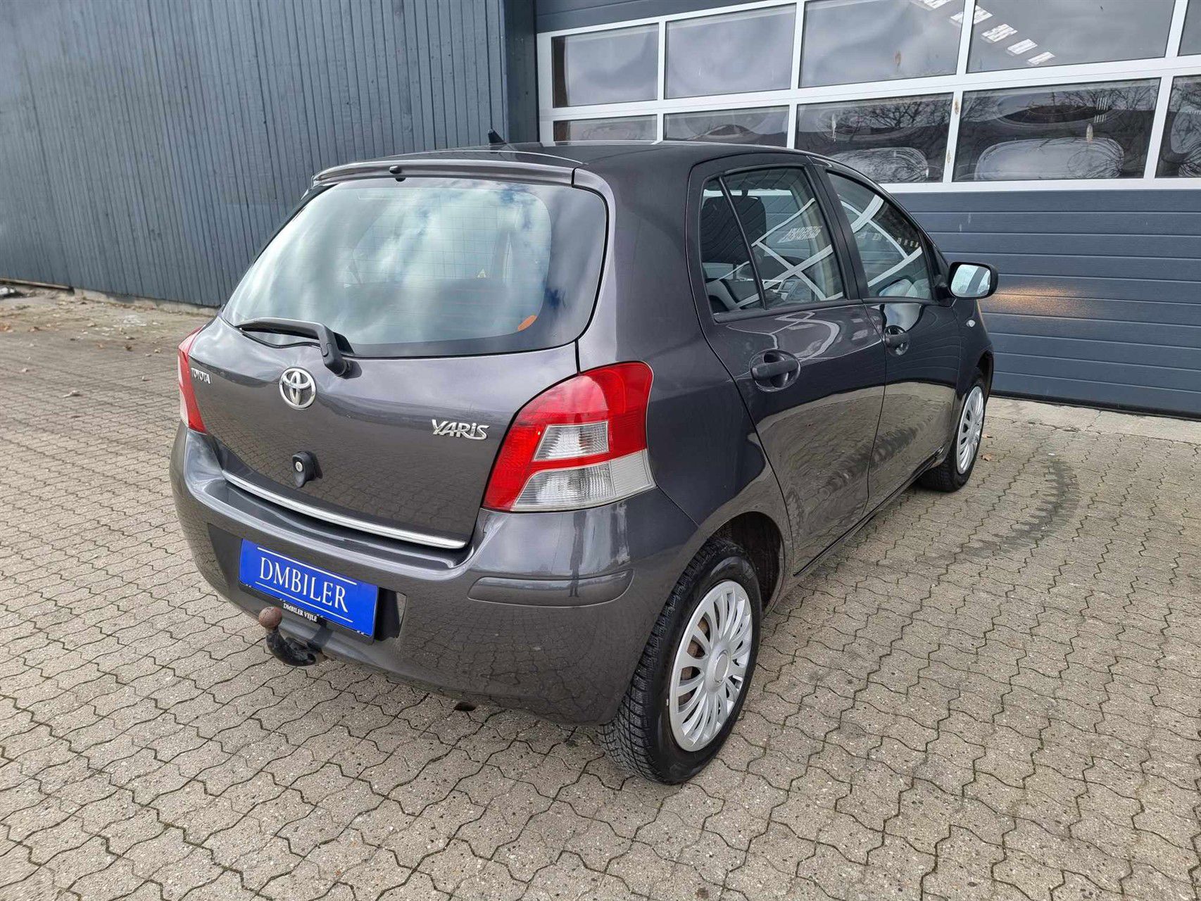 Billede af Toyota Yaris 1,0 VVT-I T1 69HK 5d