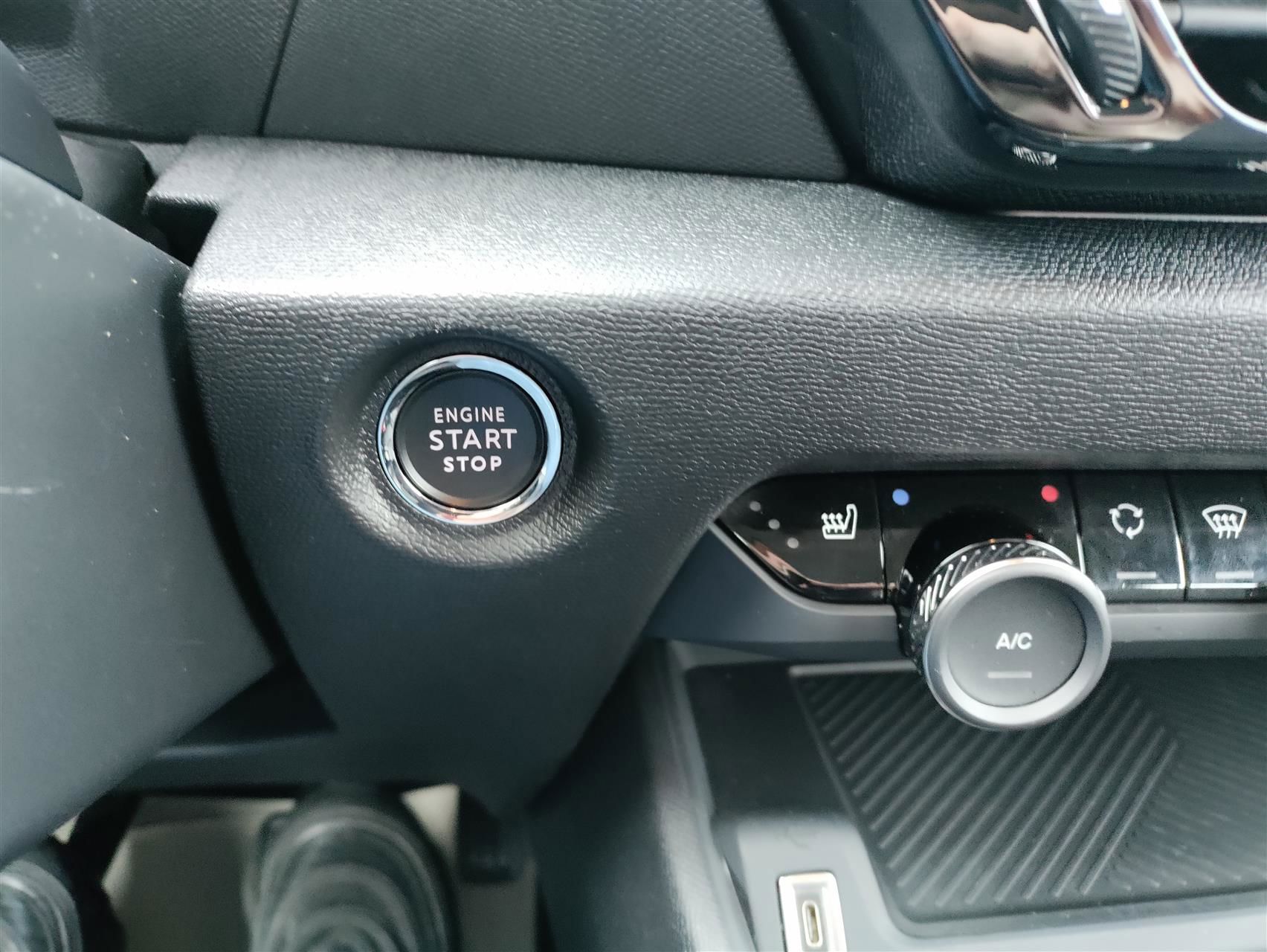 Billede af Citroën C4 1,2 PureTech VTR Sport 130HK 5d