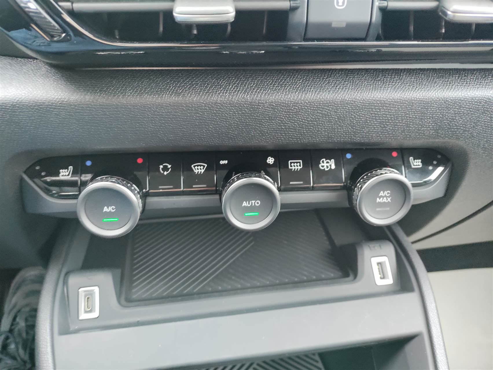 Billede af Citroën C4 1,2 PureTech VTR Sport 130HK 5d