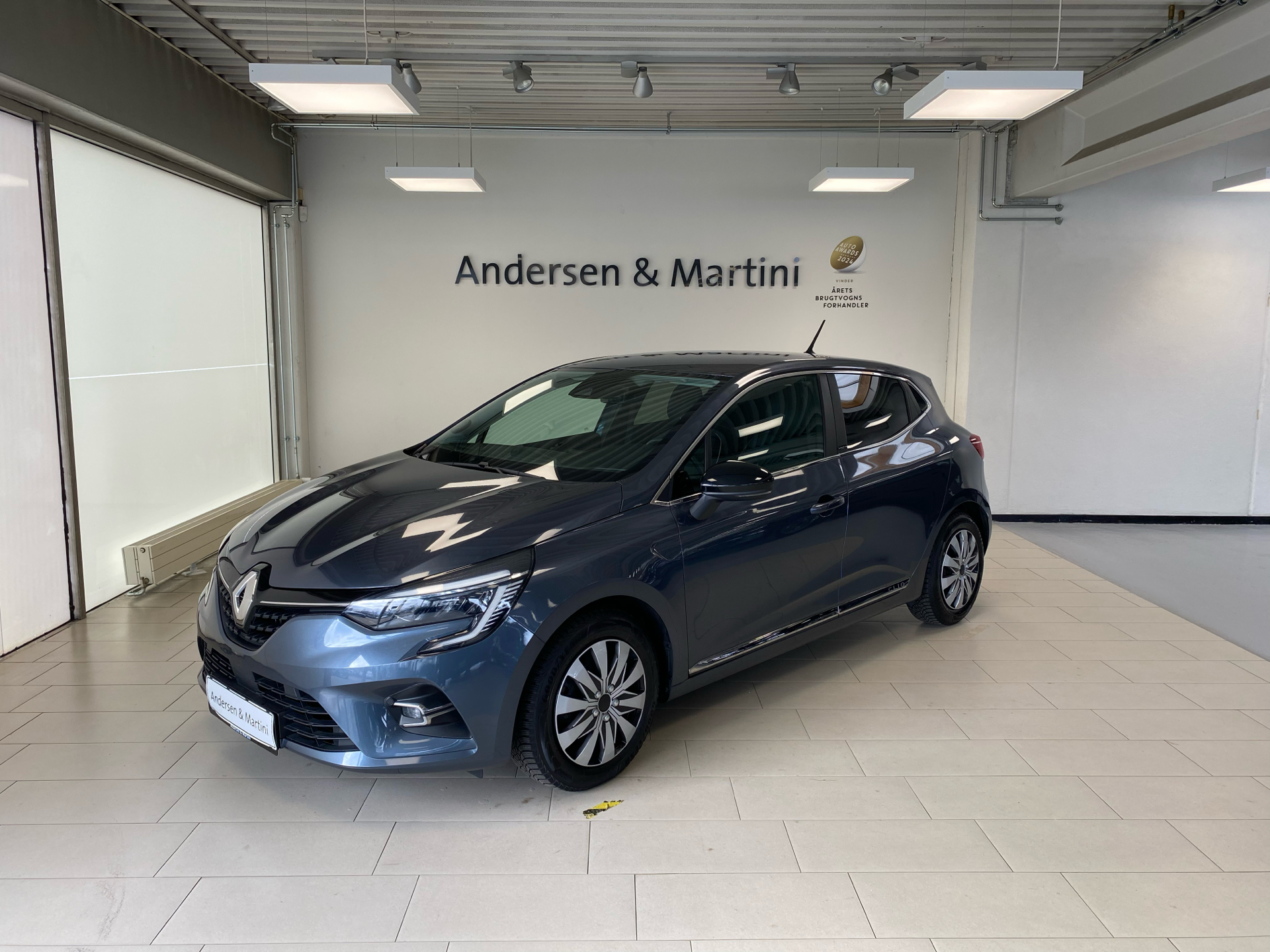 Billede af Renault Clio 1,6 E-TECH  Hybrid Intens 140HK 5d Aut.