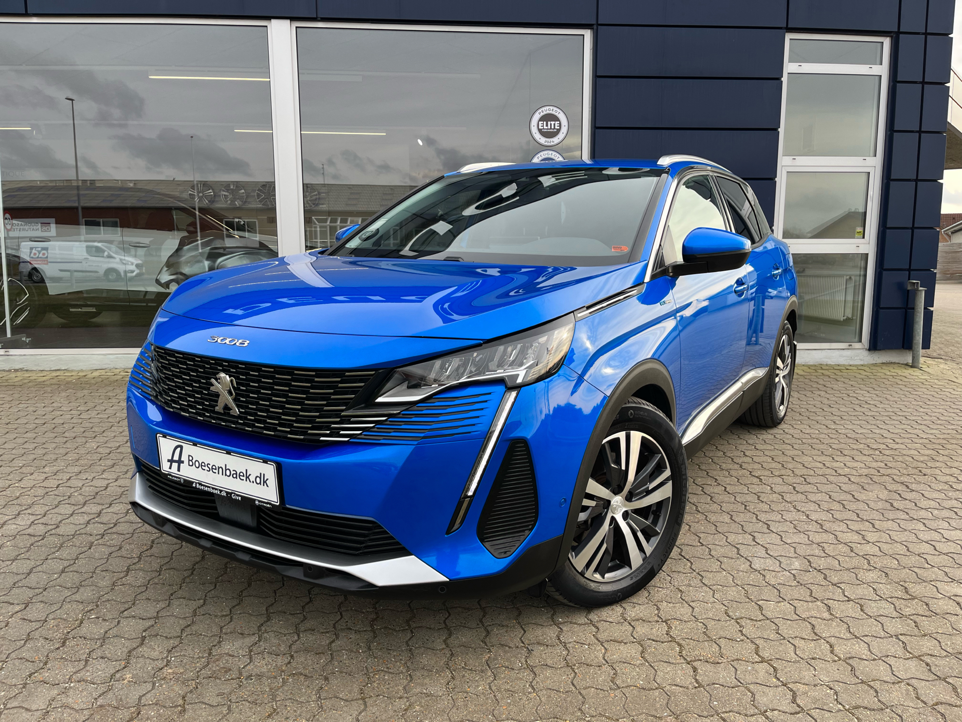 Billede af Peugeot 3008 1,6 PureTech  Plugin-hybrid Allure Pack EAT8 225HK 5d 8g Aut.
