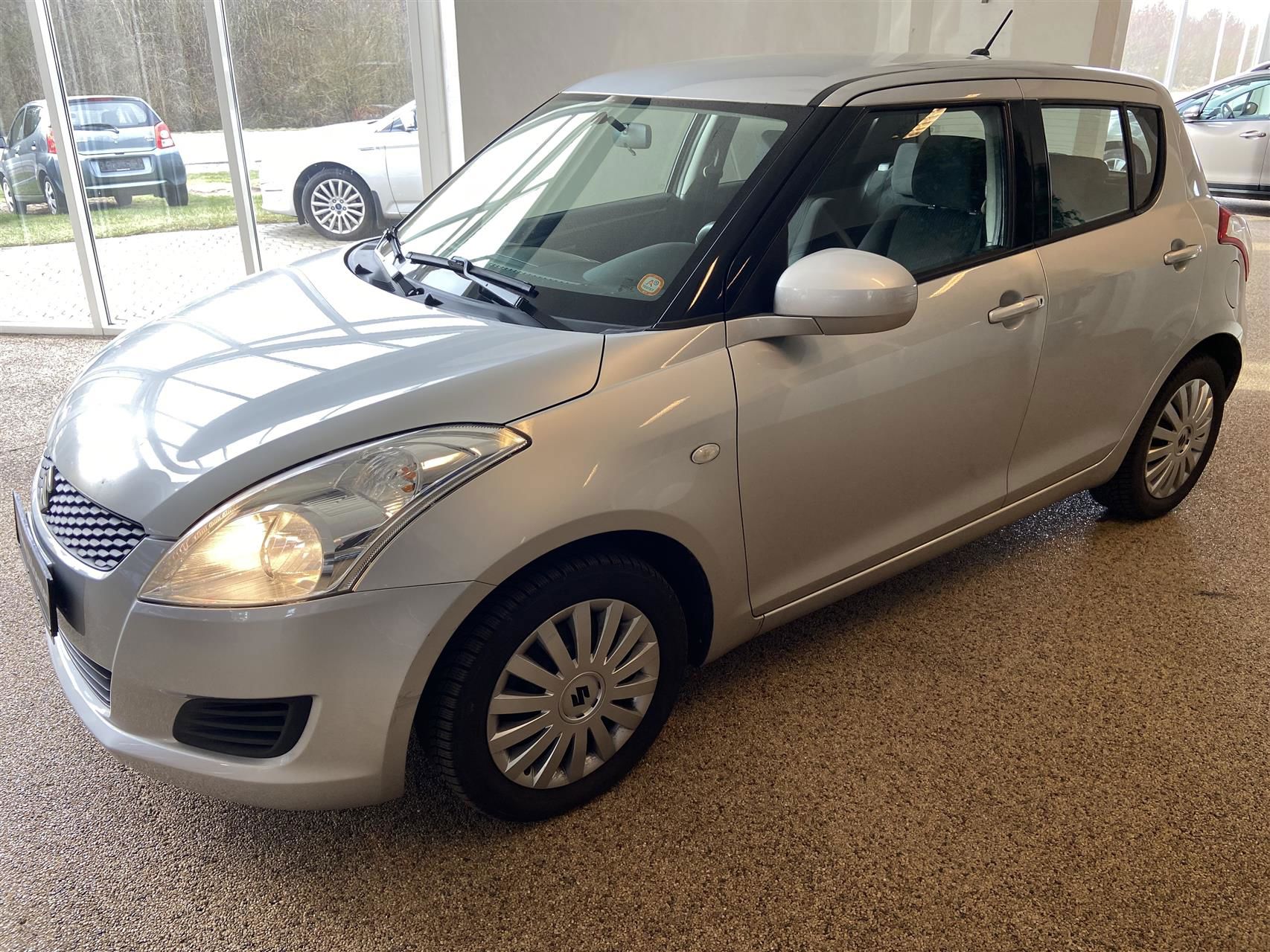 Billede af Suzuki Swift 1,2 16V Young 94HK 5d