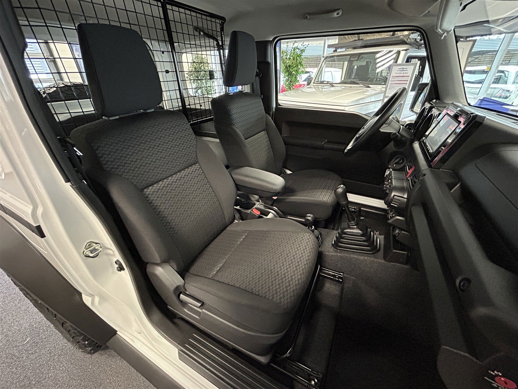 Billede af Suzuki Jimny 1,5 Touch AllGrip 102HK Van