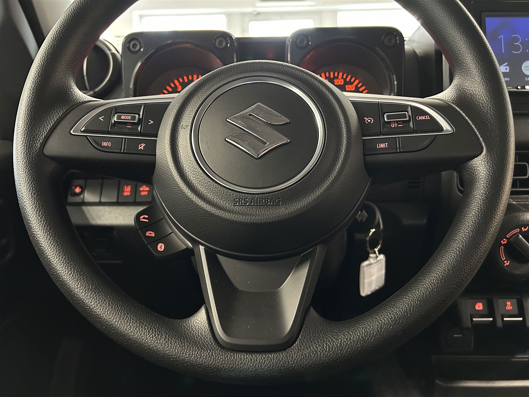 Billede af Suzuki Jimny 1,5 Touch AllGrip 102HK Van