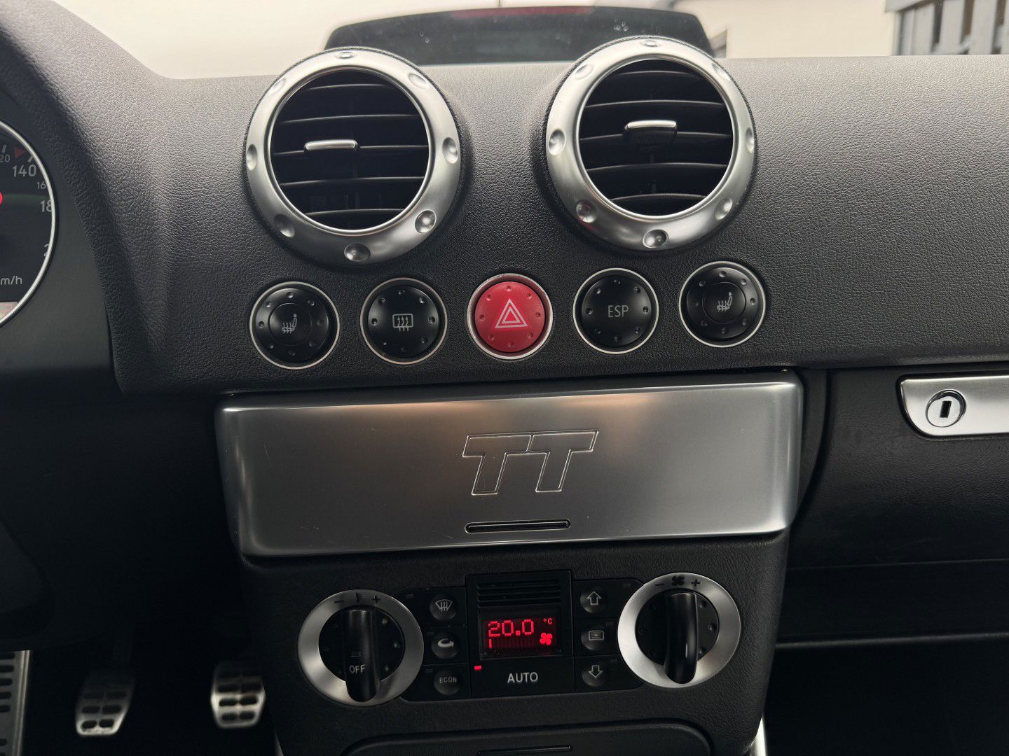 Billede af Audi TT 1,8 Coupé 180HK 2d