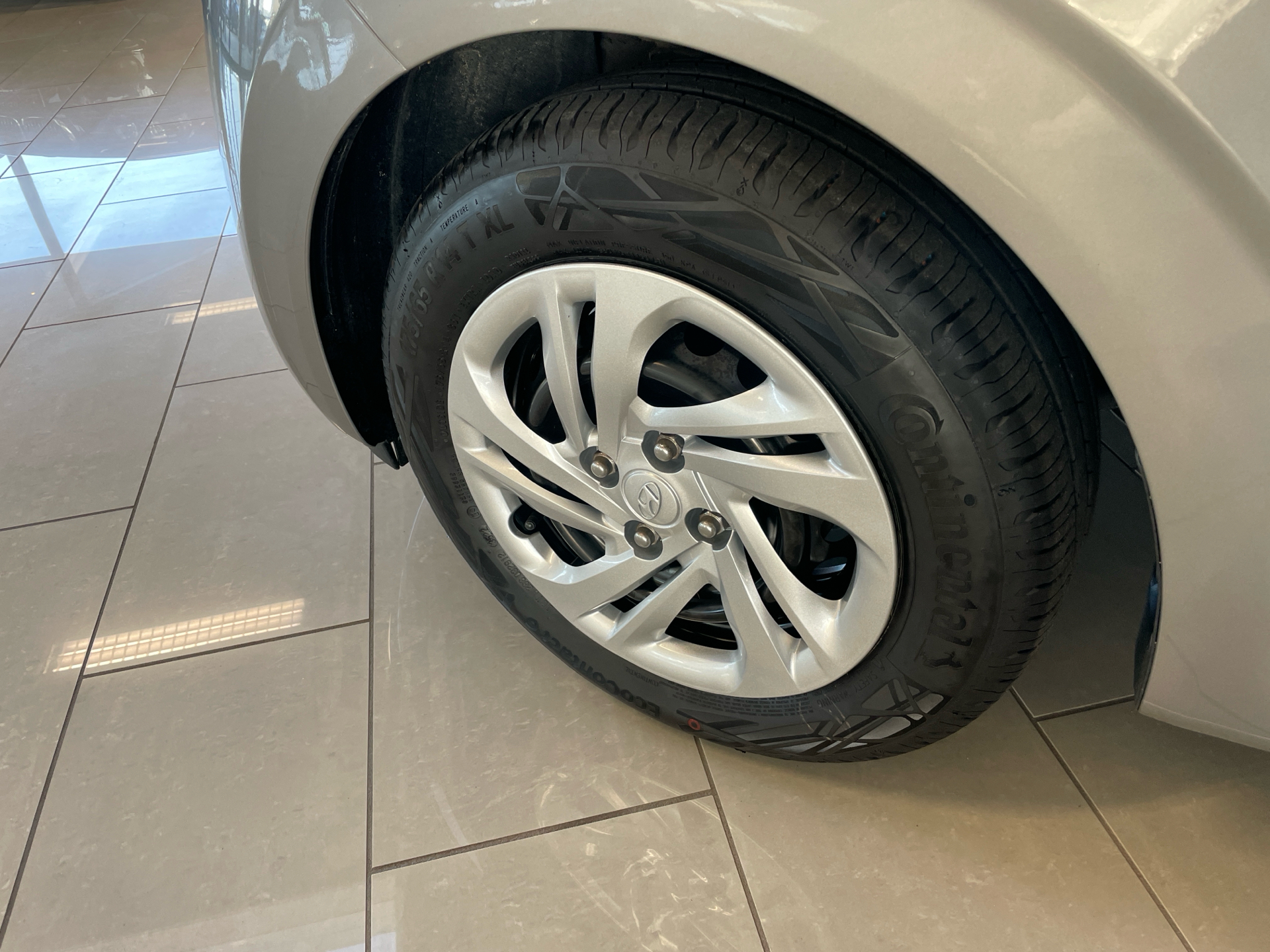 Billede af Hyundai i10 1,0 Advanced AMT 67HK 5d Aut.