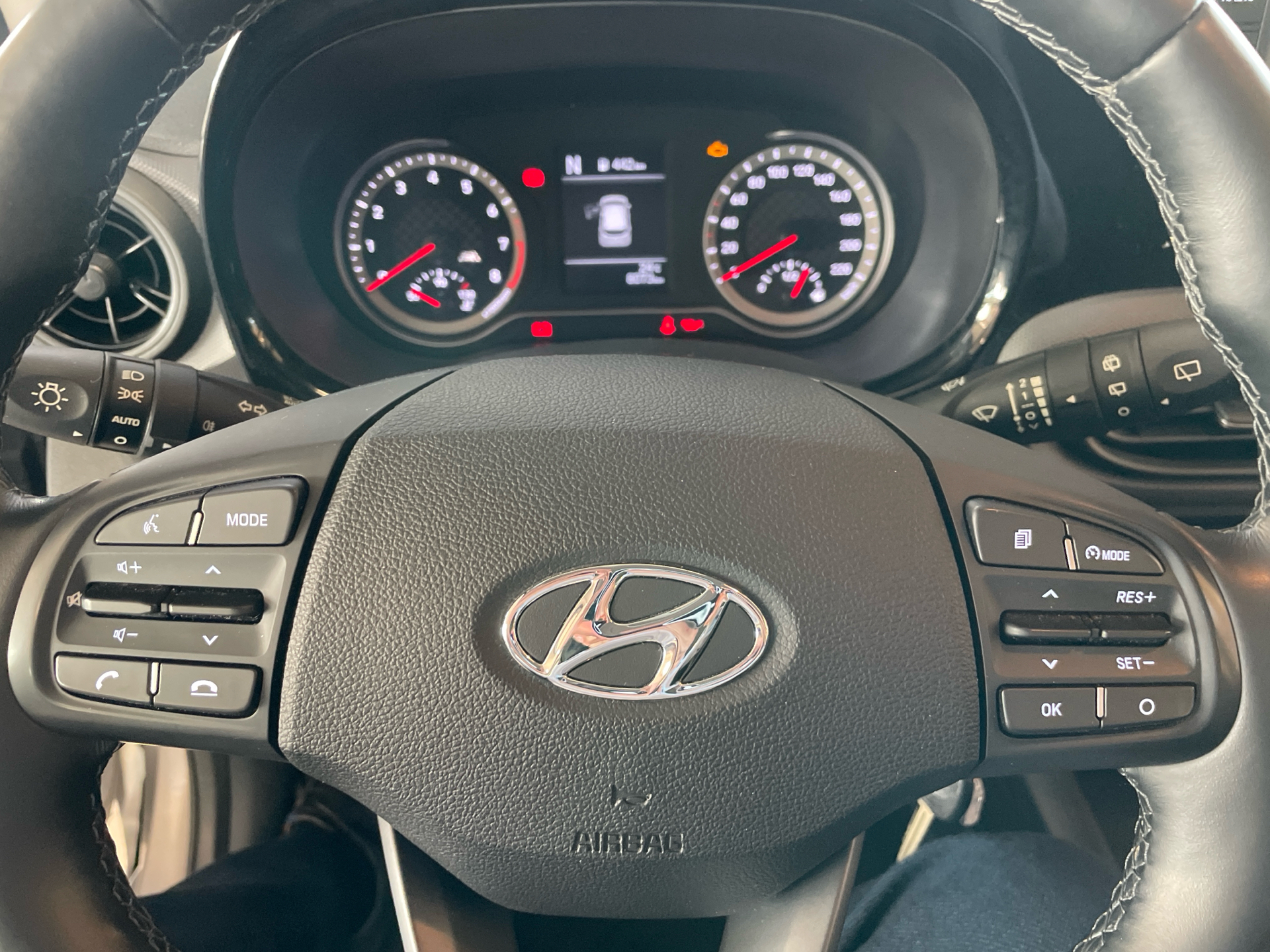 Billede af Hyundai i10 1,0 Advanced AMT 67HK 5d Aut.