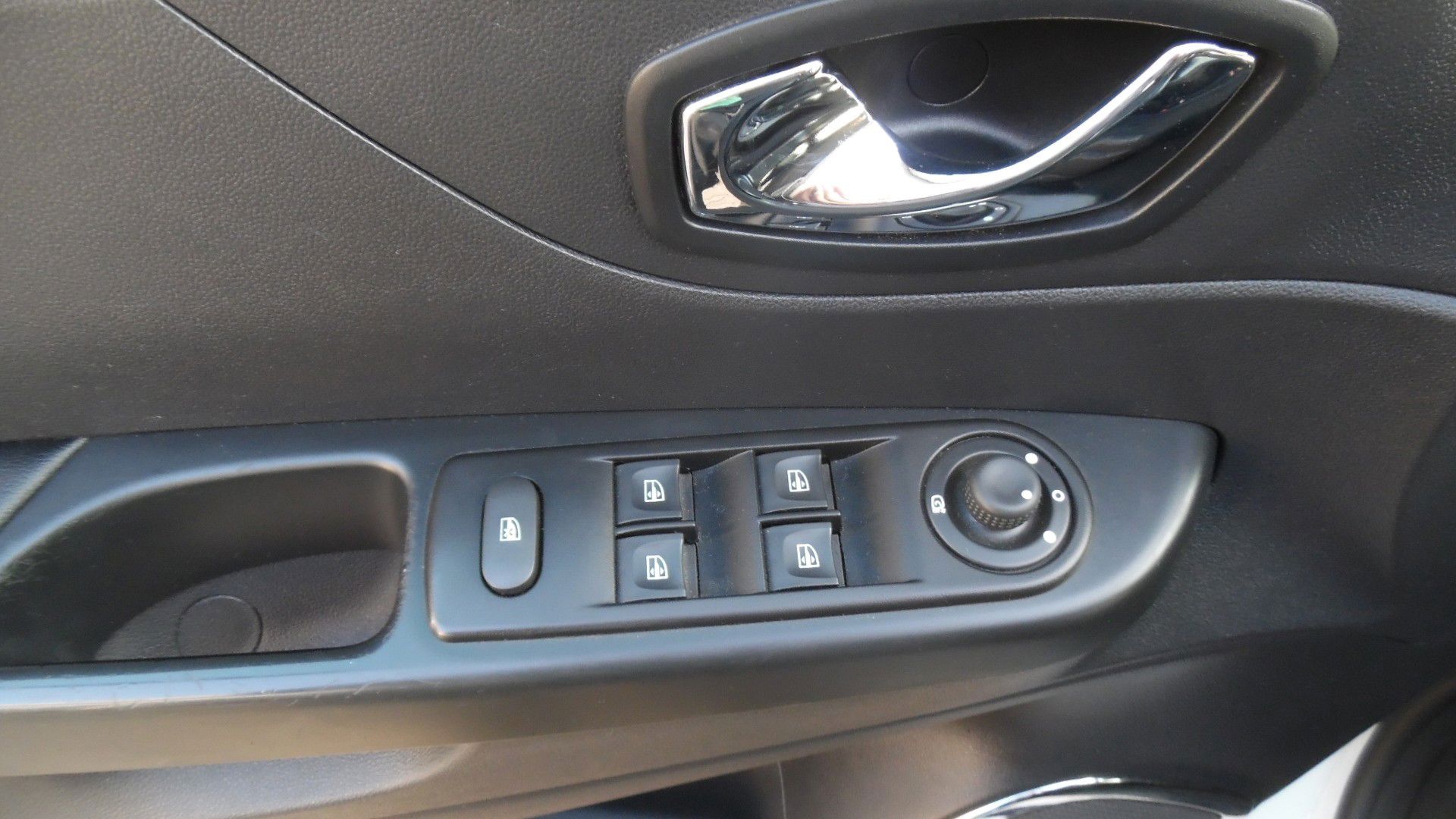 Billede af Renault Captur 0,9 Energy TCe Arctic 90HK 5d