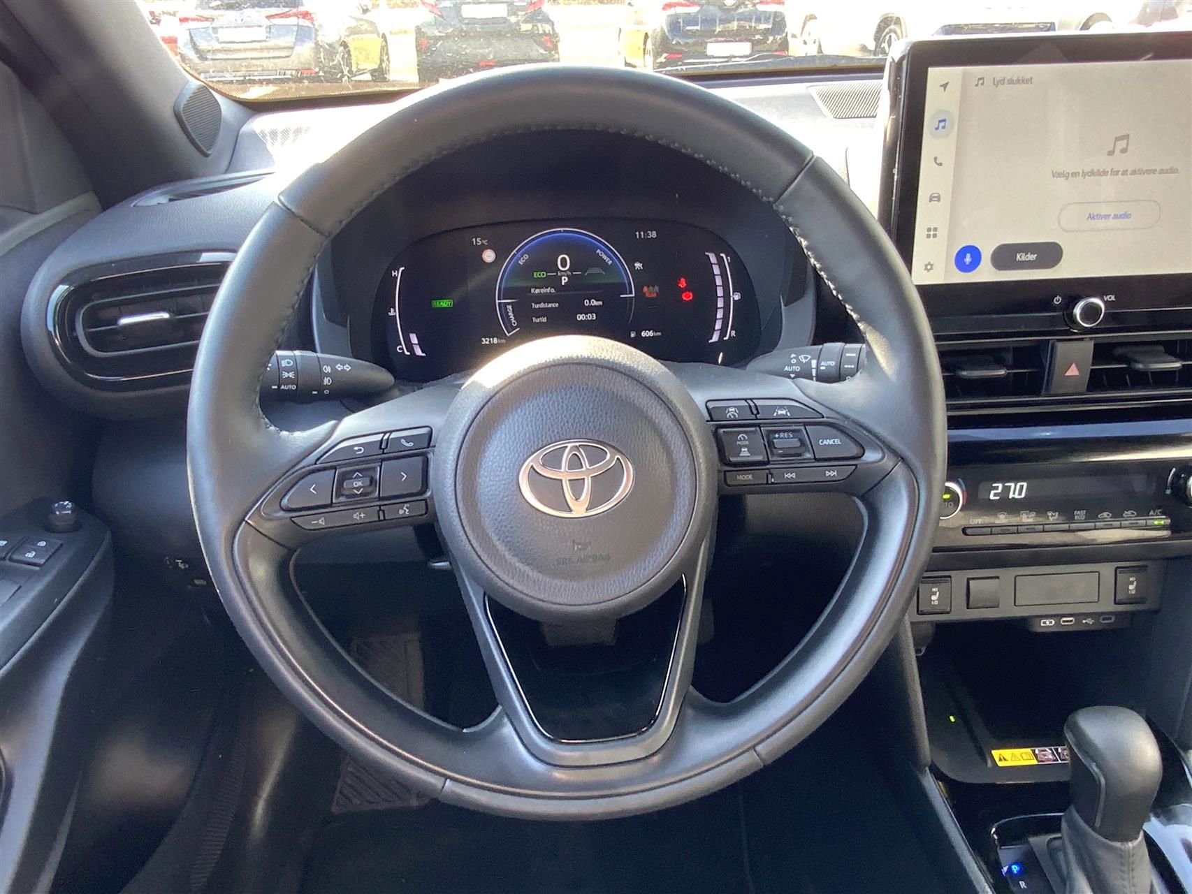 Billede af Toyota Yaris Cross 1,5 Hybrid Style Comfort 116HK 5d Trinl. Gear