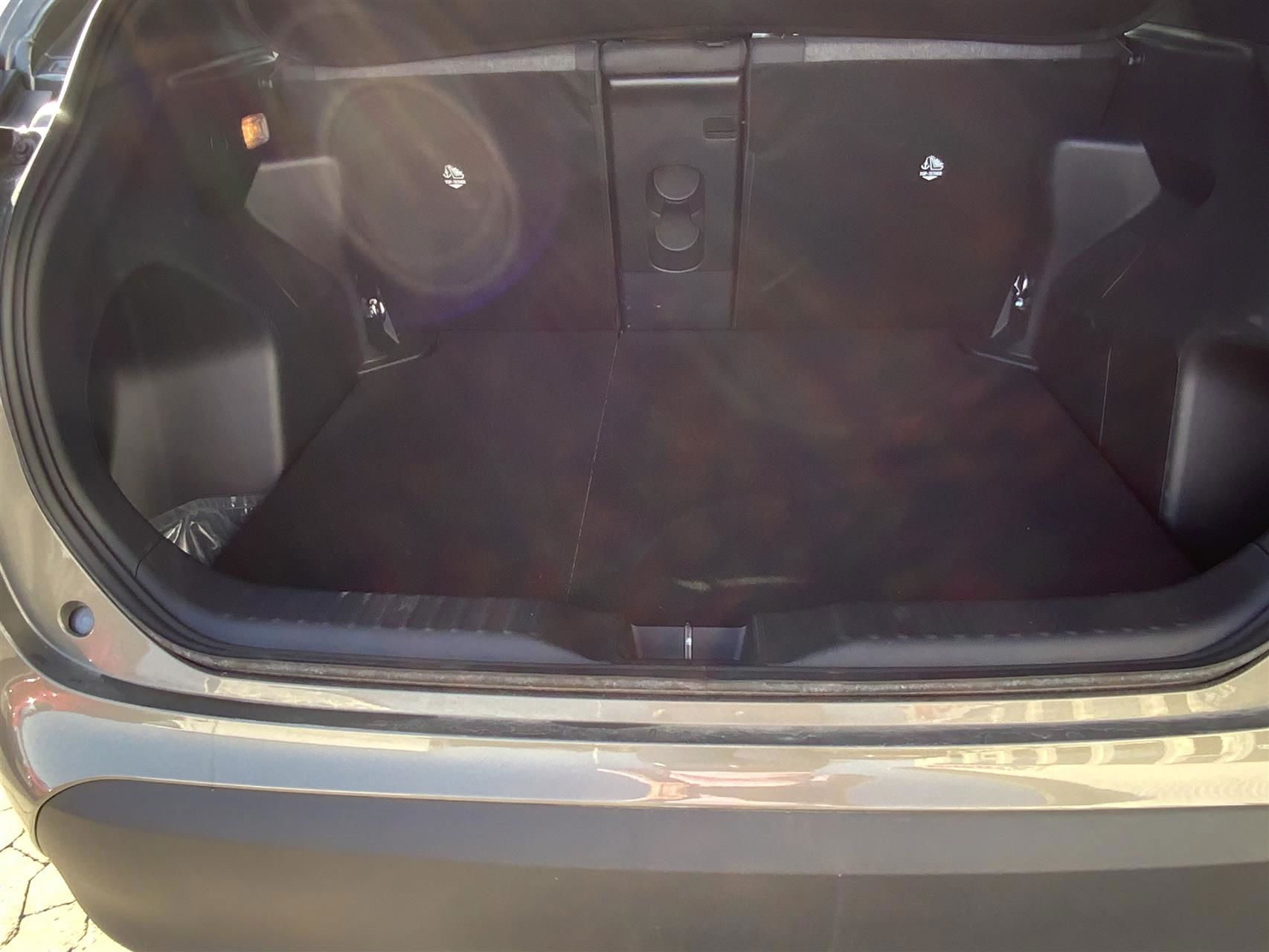 Billede af Toyota Yaris Cross 1,5 Hybrid Style Comfort 116HK 5d Trinl. Gear