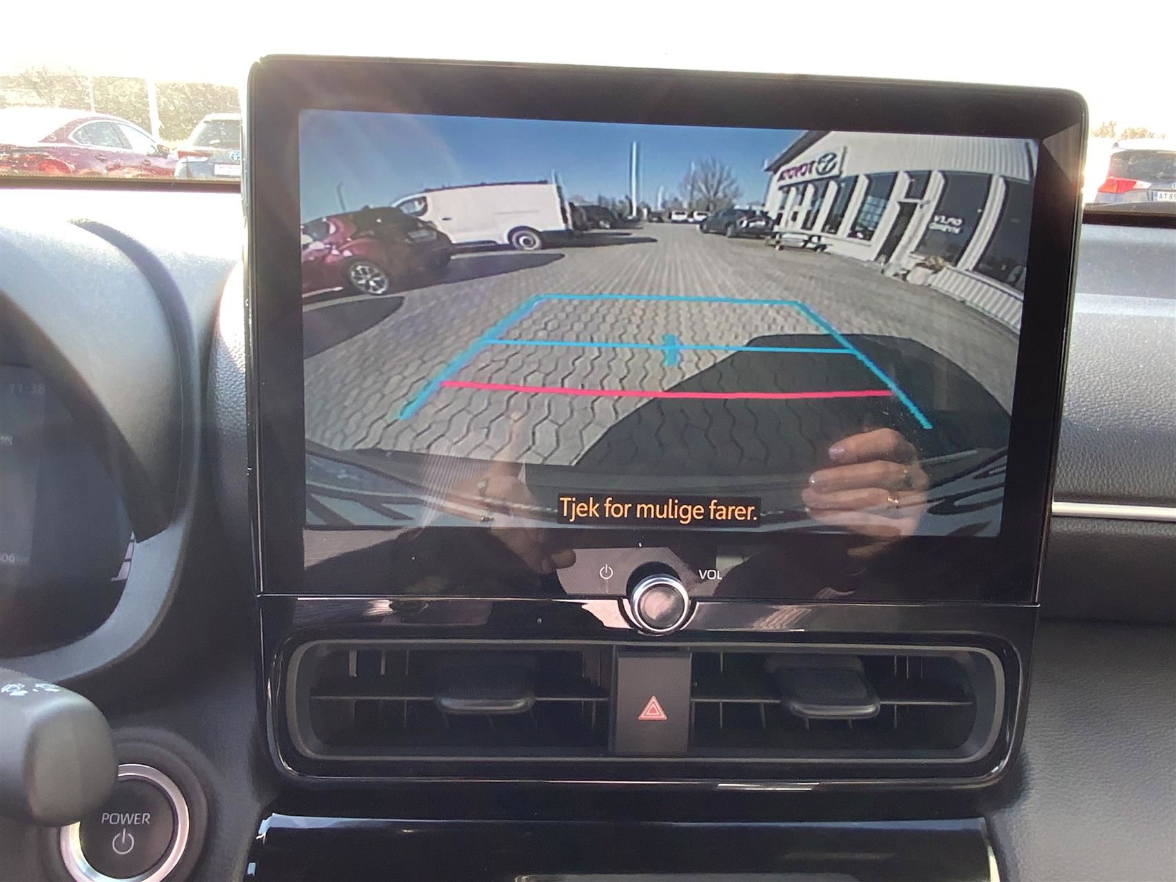 Billede af Toyota Yaris Cross 1,5 Hybrid Style Comfort 116HK 5d Trinl. Gear