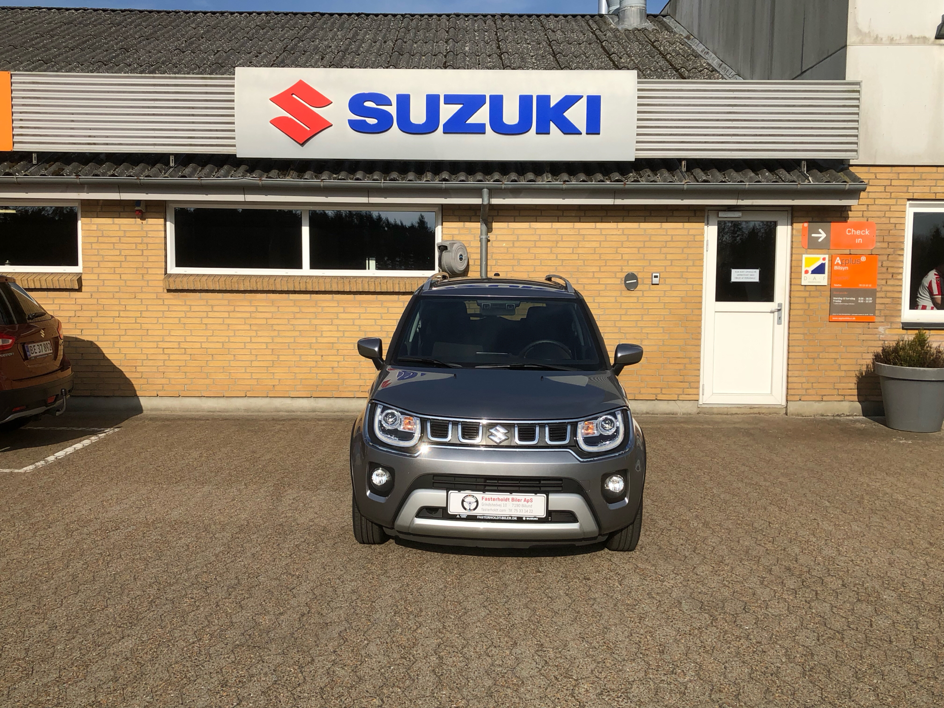Billede af Suzuki Ignis 1,2 Dualjet  Mild hybrid Active AEB Hybrid CVT 83HK 5d Aut.