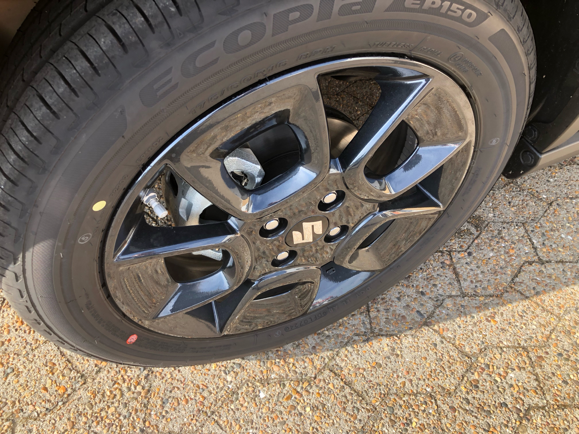 Billede af Suzuki Ignis 1,2 Dualjet  Mild hybrid Active AEB Hybrid CVT 83HK 5d Aut.