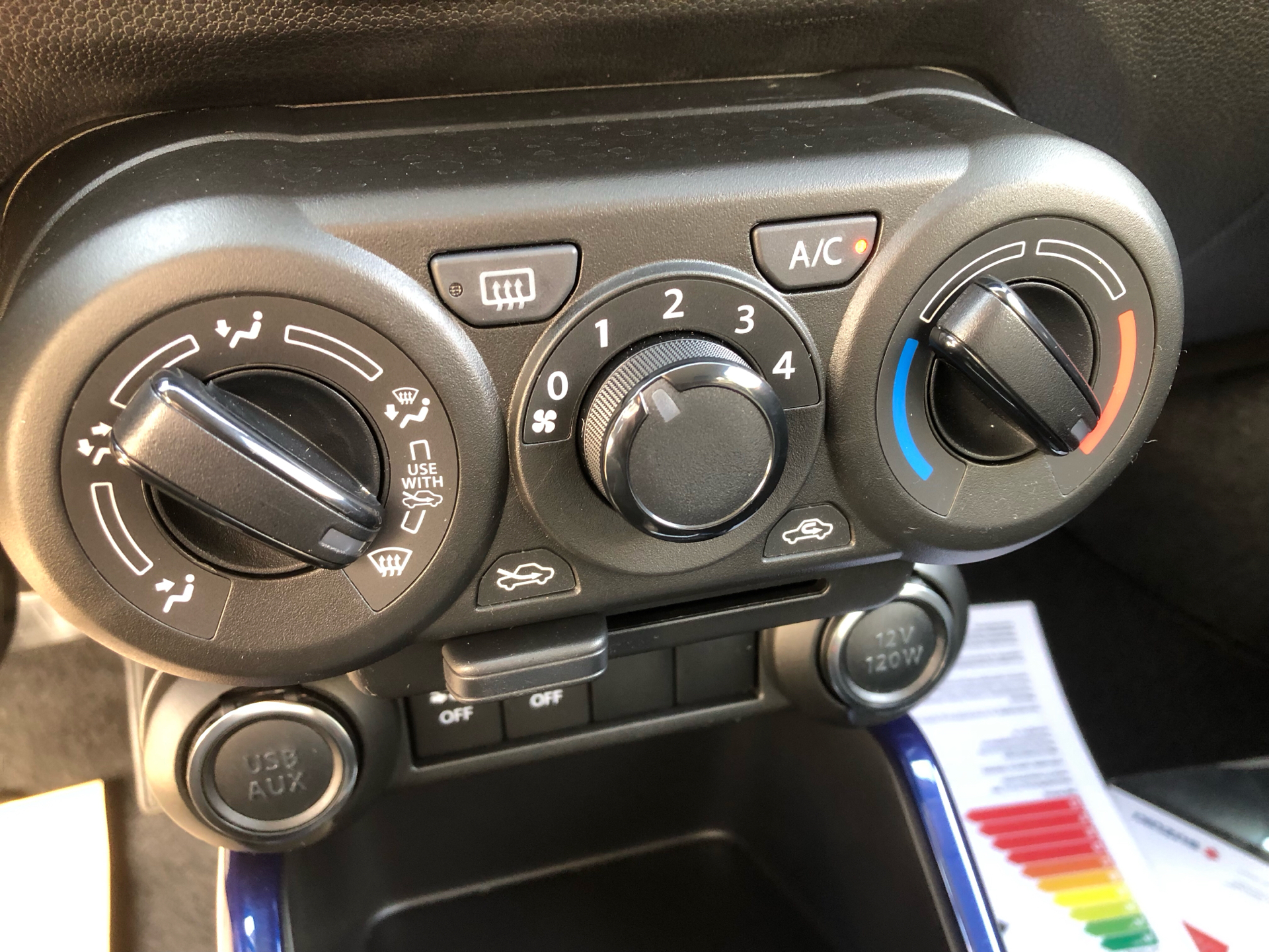 Billede af Suzuki Ignis 1,2 Dualjet  Mild hybrid Active AEB Hybrid CVT 83HK 5d Aut.