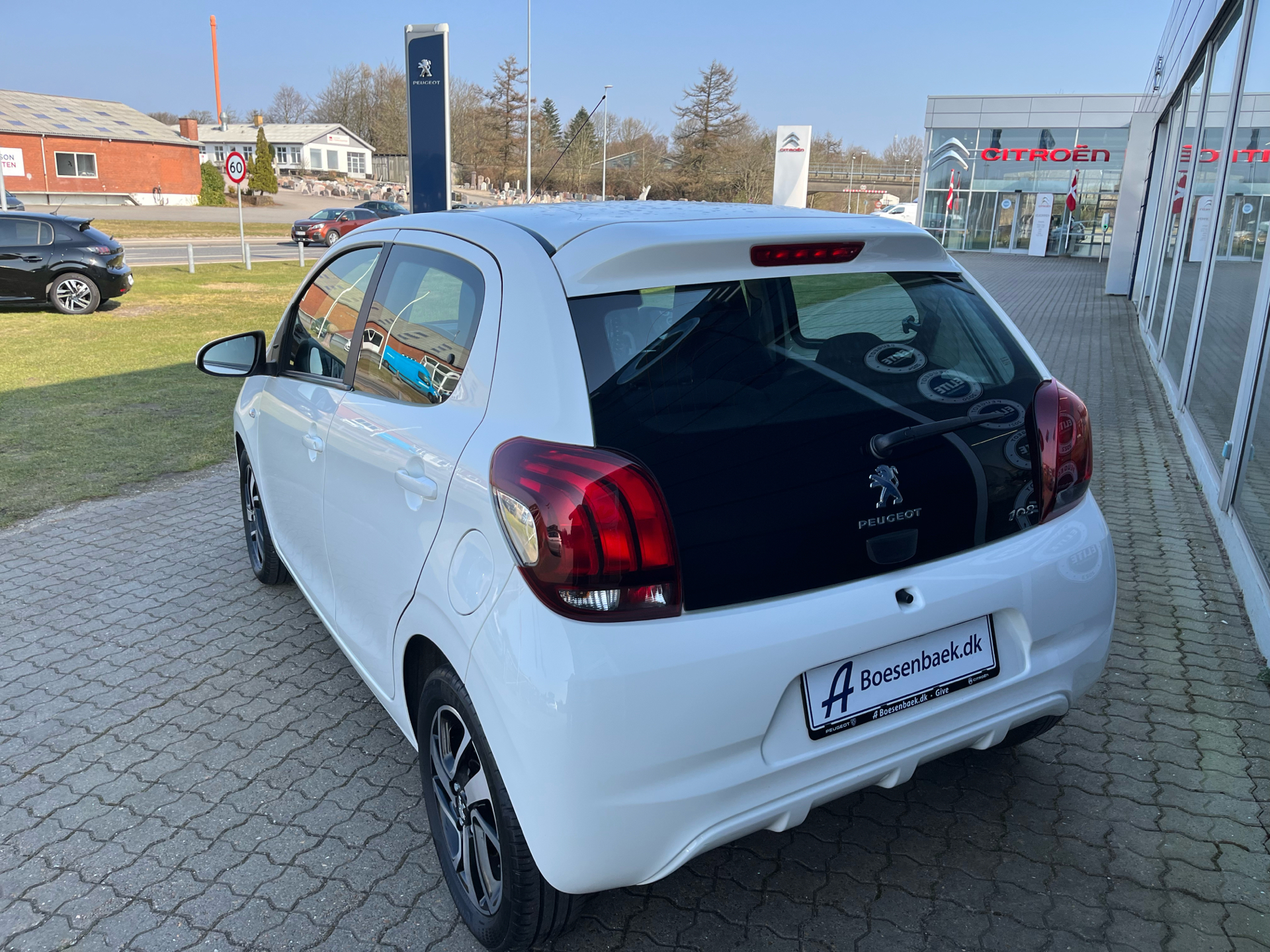 Billede af Peugeot 108 1,0 e-Vti Infinity 72HK 5d