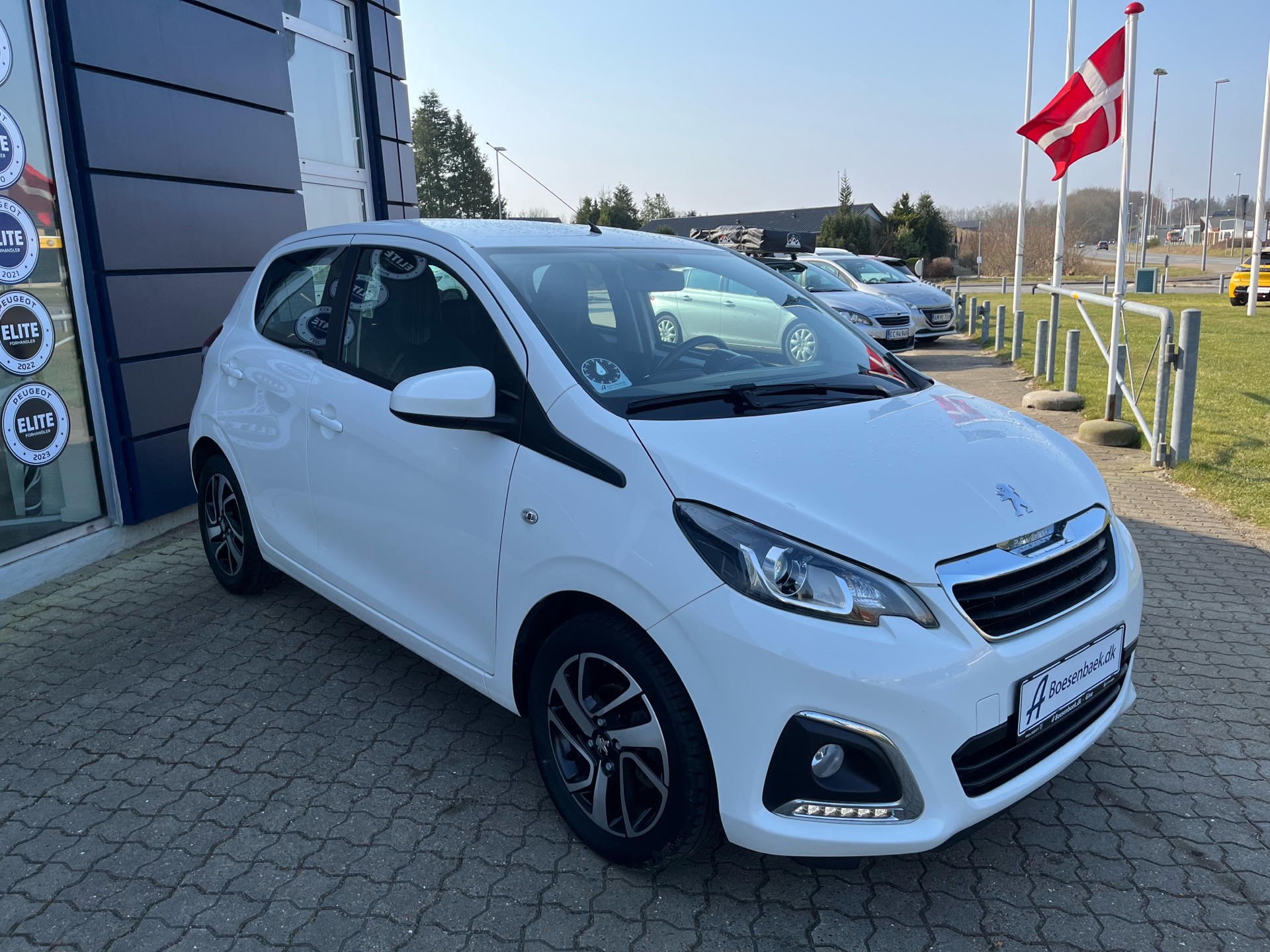 Billede af Peugeot 108 1,0 e-Vti Infinity 72HK 5d