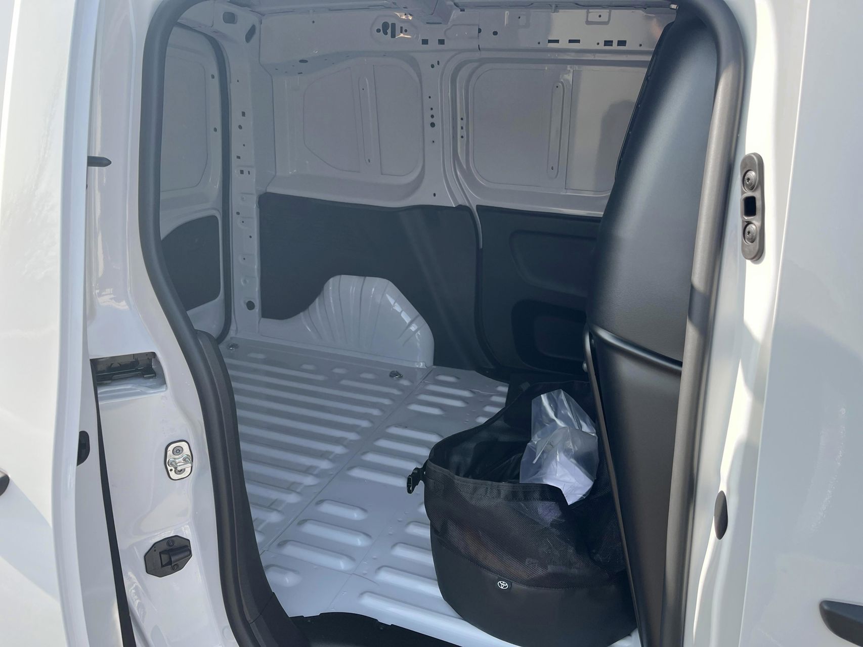 Billede af Toyota Proace City Electric Medium EL Comfort Master 1 Skydedør 136HK Van Aut.