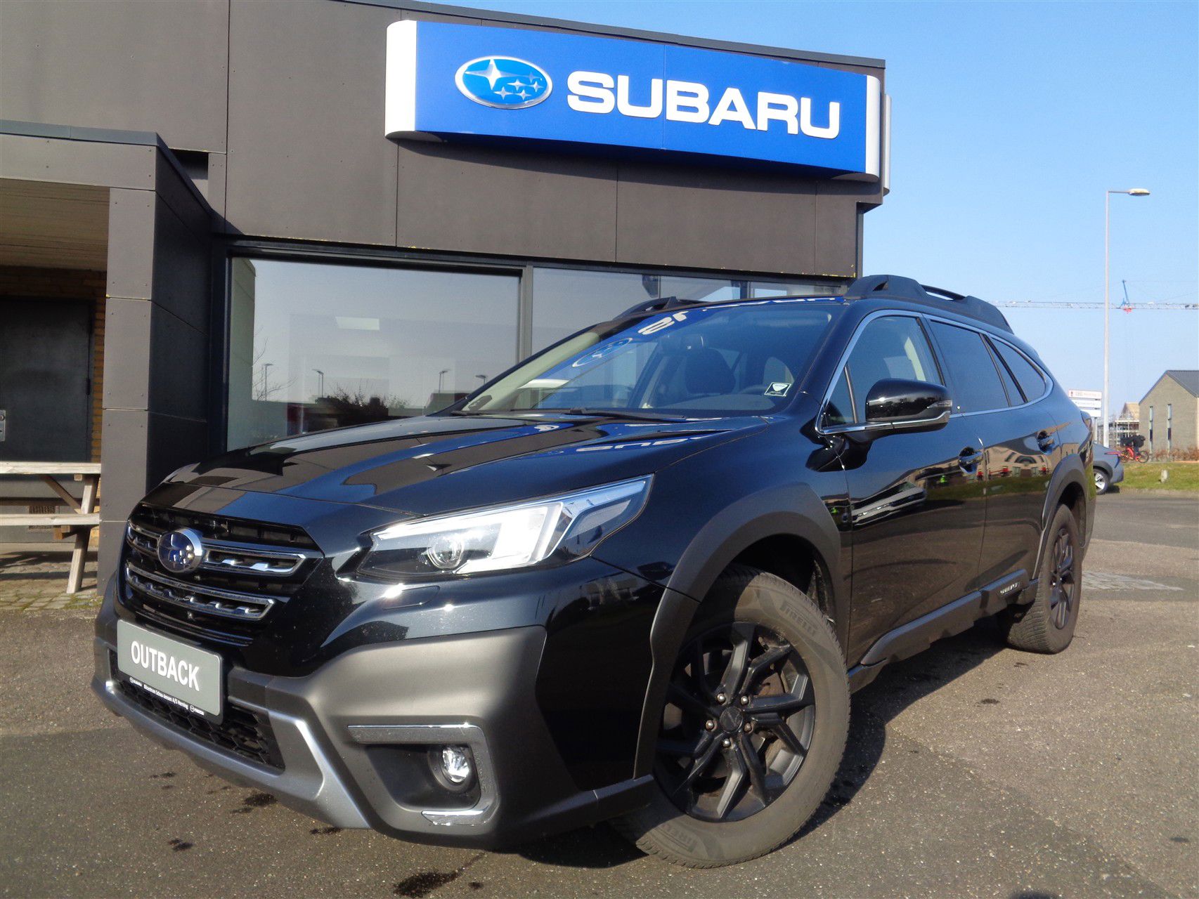 Billede af Subaru Outback 2,5 Limited AWD Lineartronic 169HK Stc 6g Aut.