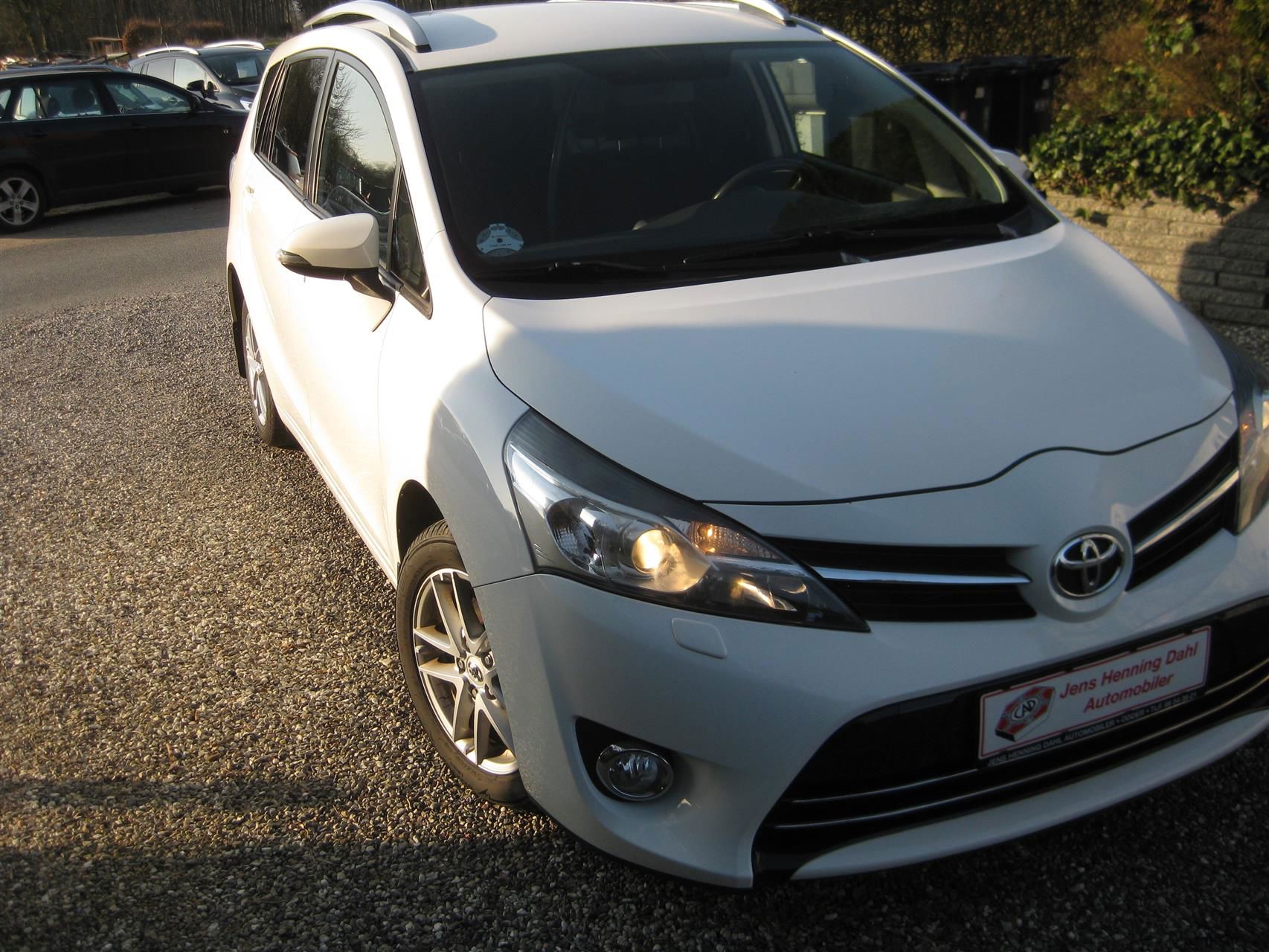 Billede af Toyota SportsVan 1,6 D-4D T2 Touch 112HK Van 6g