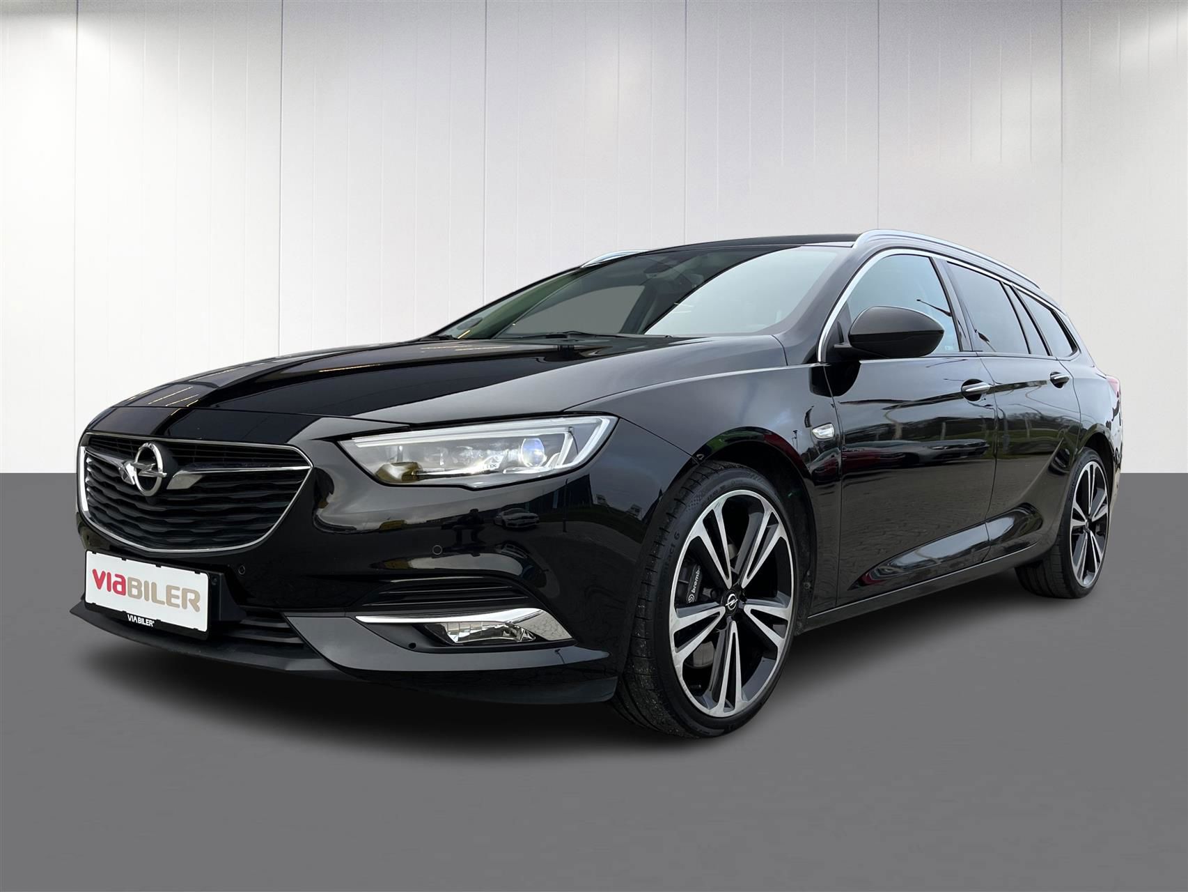 Billede af Opel Insignia Sports Tourer 2,0 Turbo Innovation Start/Stop 260HK Stc 8g Aut.