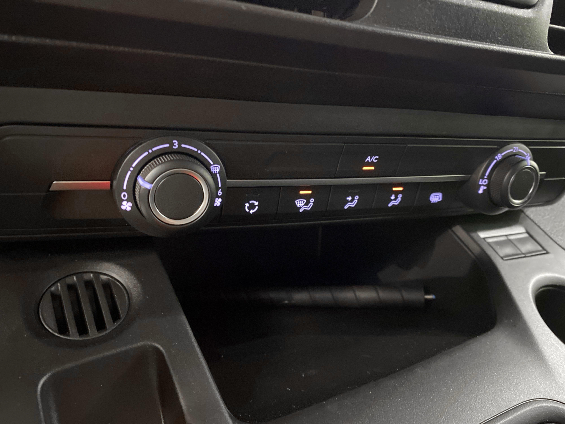 Billede af Toyota Proace City Long 1,5 D Comfort Smart Active Vision Dobbelt Bagdør 102HK Van