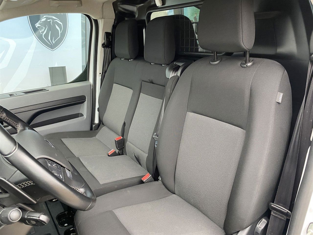 Billede af Citroën Jumpy L3 2,0 Blue HDi Masterline EAT8 180HK Van 8g Aut.