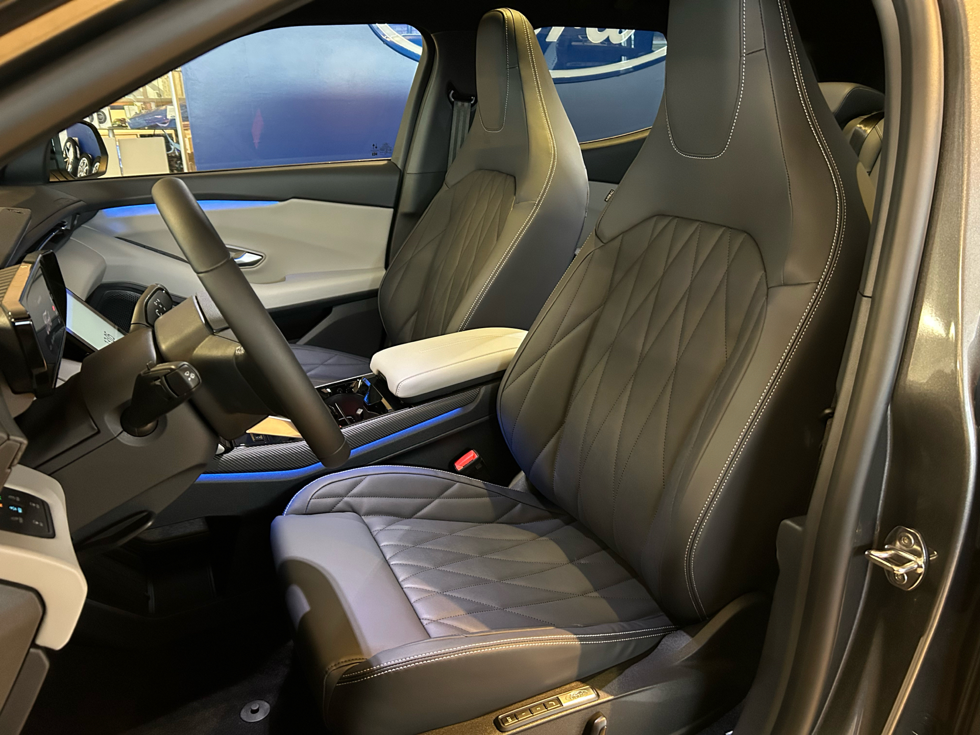 Billede af Ford Explorer EL UR Premium RWD 286HK 5d Aut.