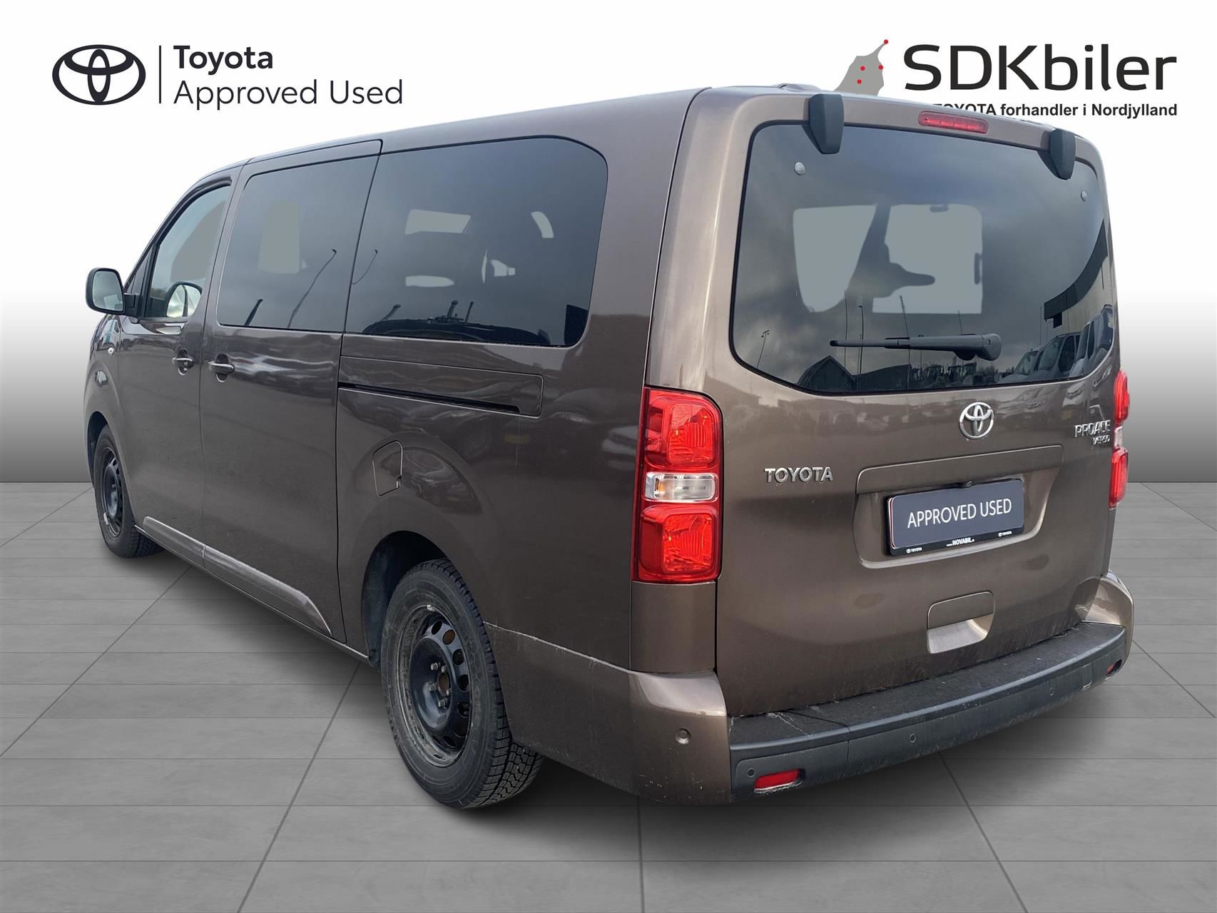 Billede af Toyota Proace Verso Long 2,0 D Family Skydedør, bagklap 177HK 8g Aut.