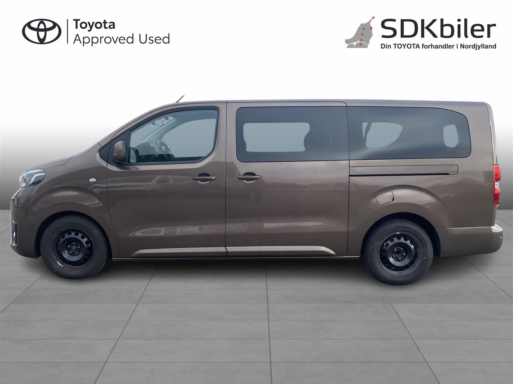 Billede af Toyota Proace Verso Long 2,0 D Family Skydedør, bagklap 177HK 8g Aut.