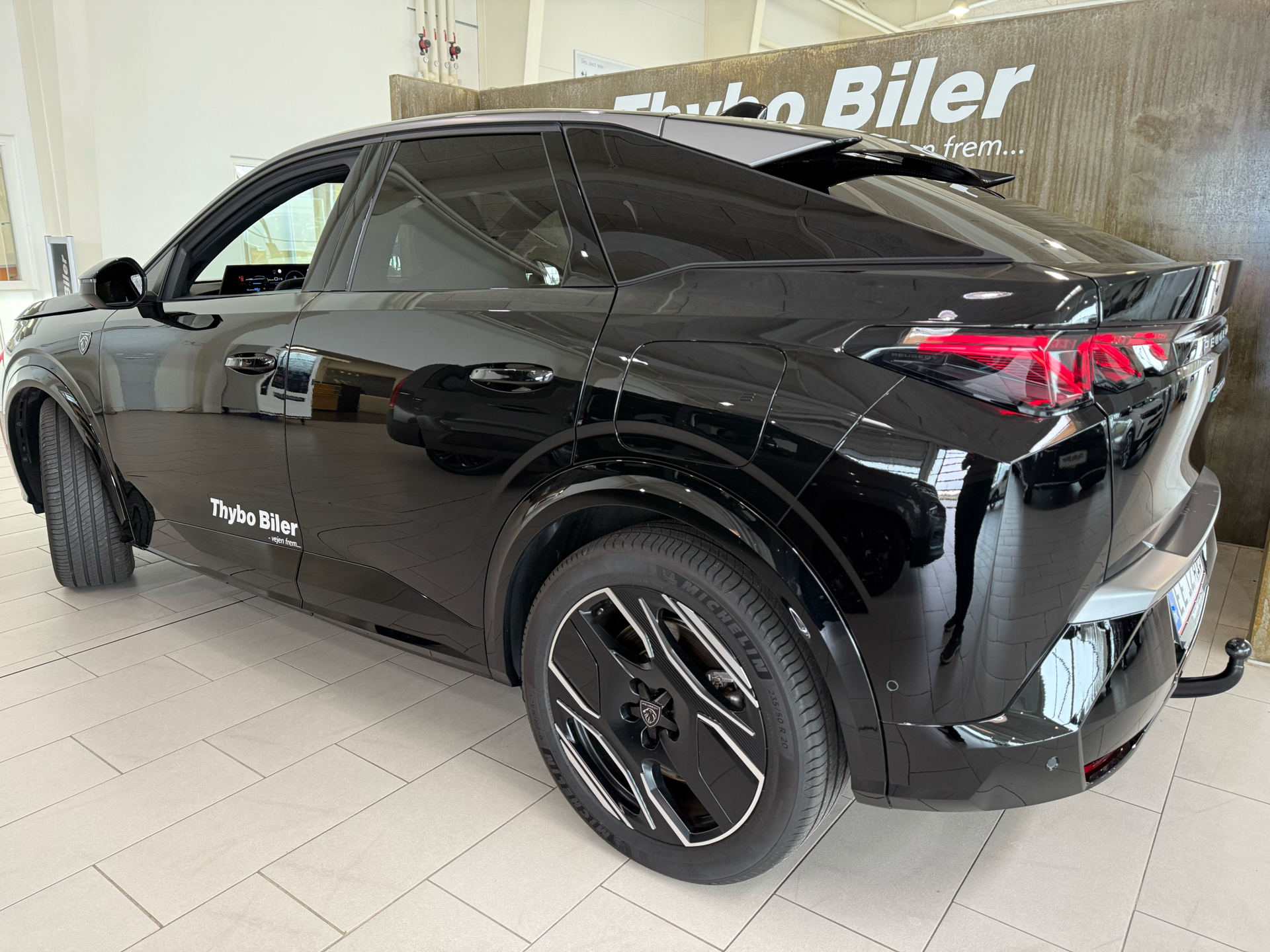 Billede af Peugeot e-3008 EL GT Pack 210HK 5d Aut.