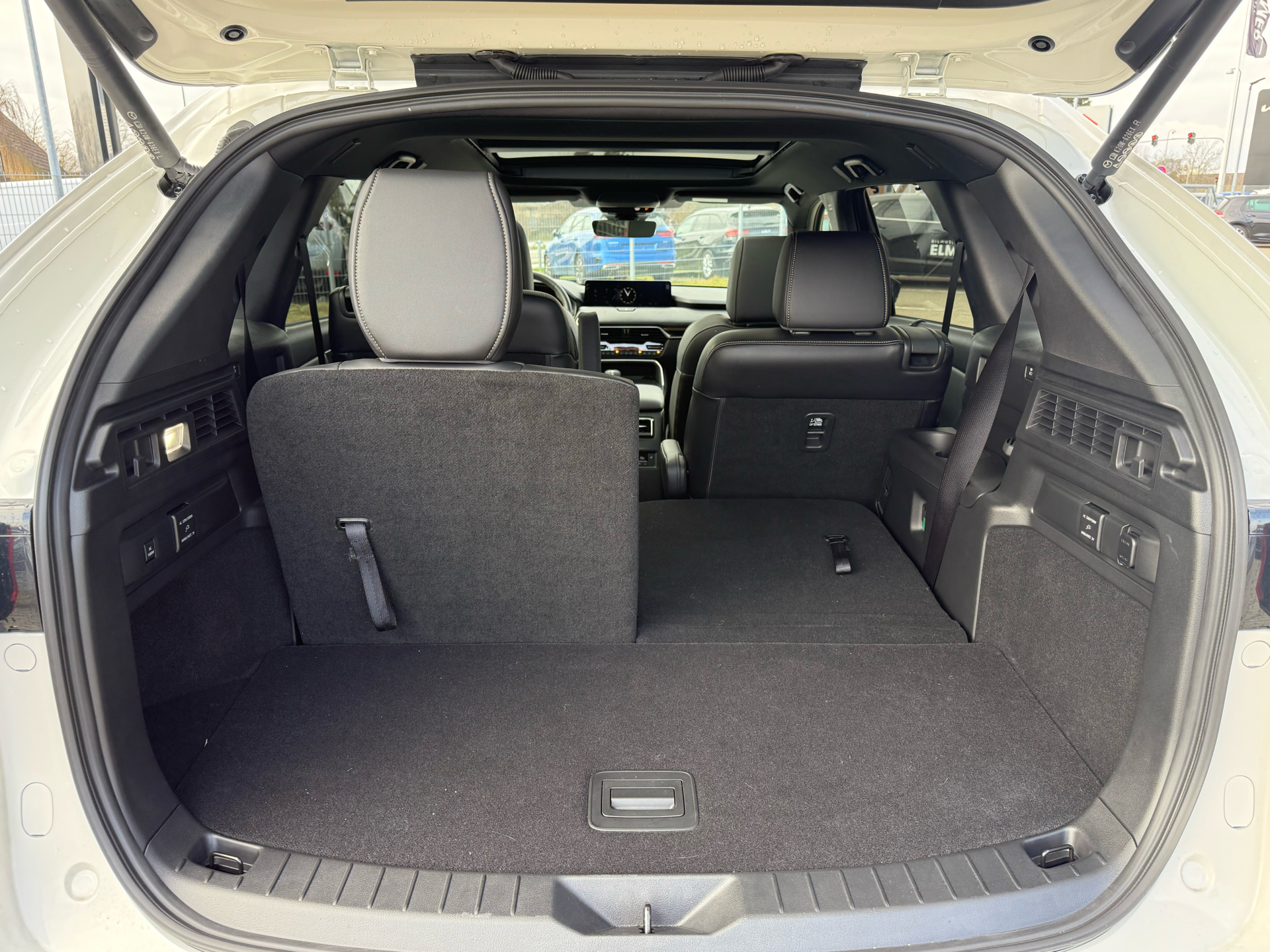 Billede af Mazda CX-80 2,5 e-Skyactiv-G  Hybrid Homura Plus AWD 327HK 5d 8g Aut.