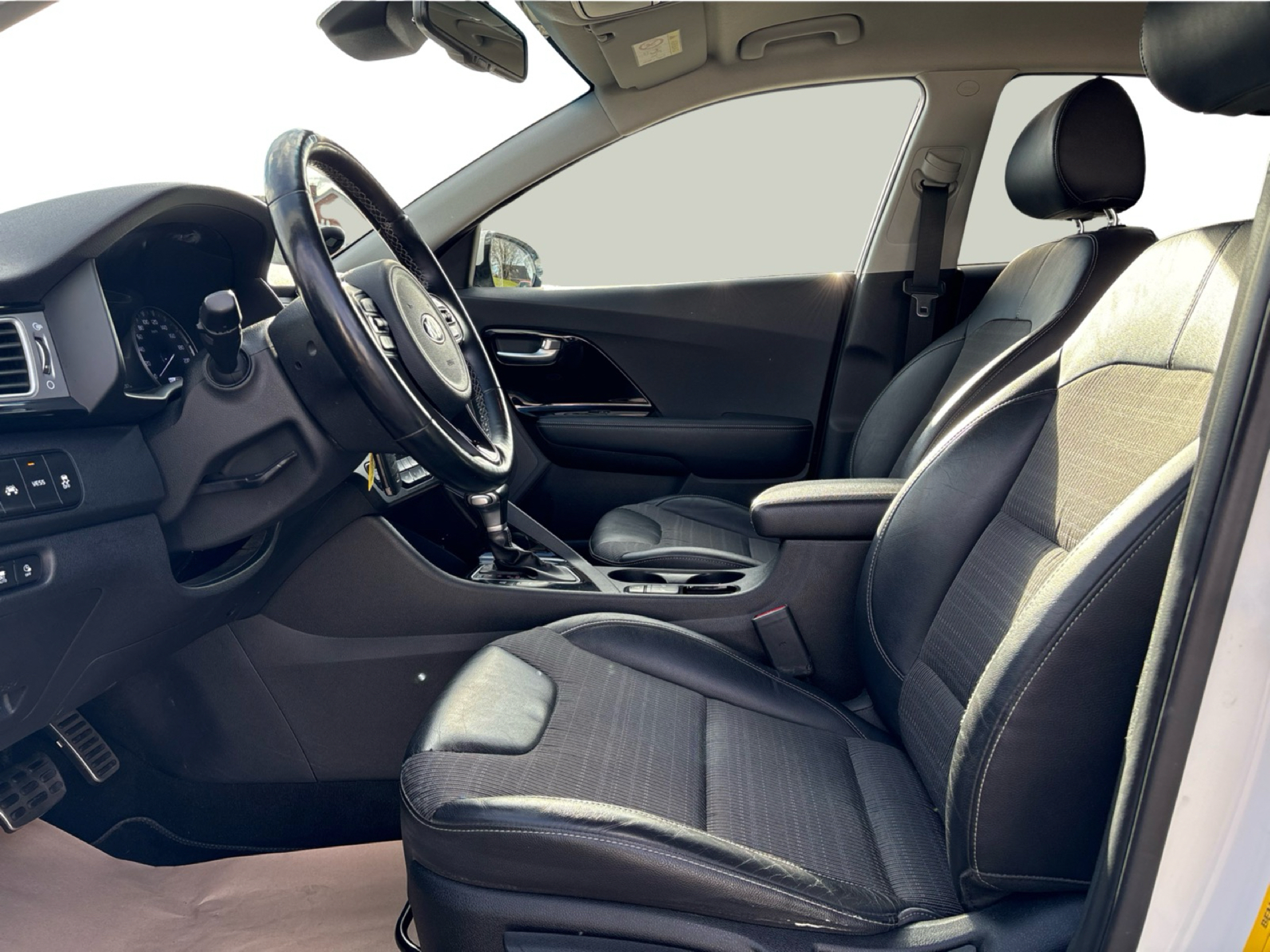 Billede af Kia Niro 1,6 GDI PHEV  Plugin-hybrid Advance DCT 141HK 5d 6g Aut.
