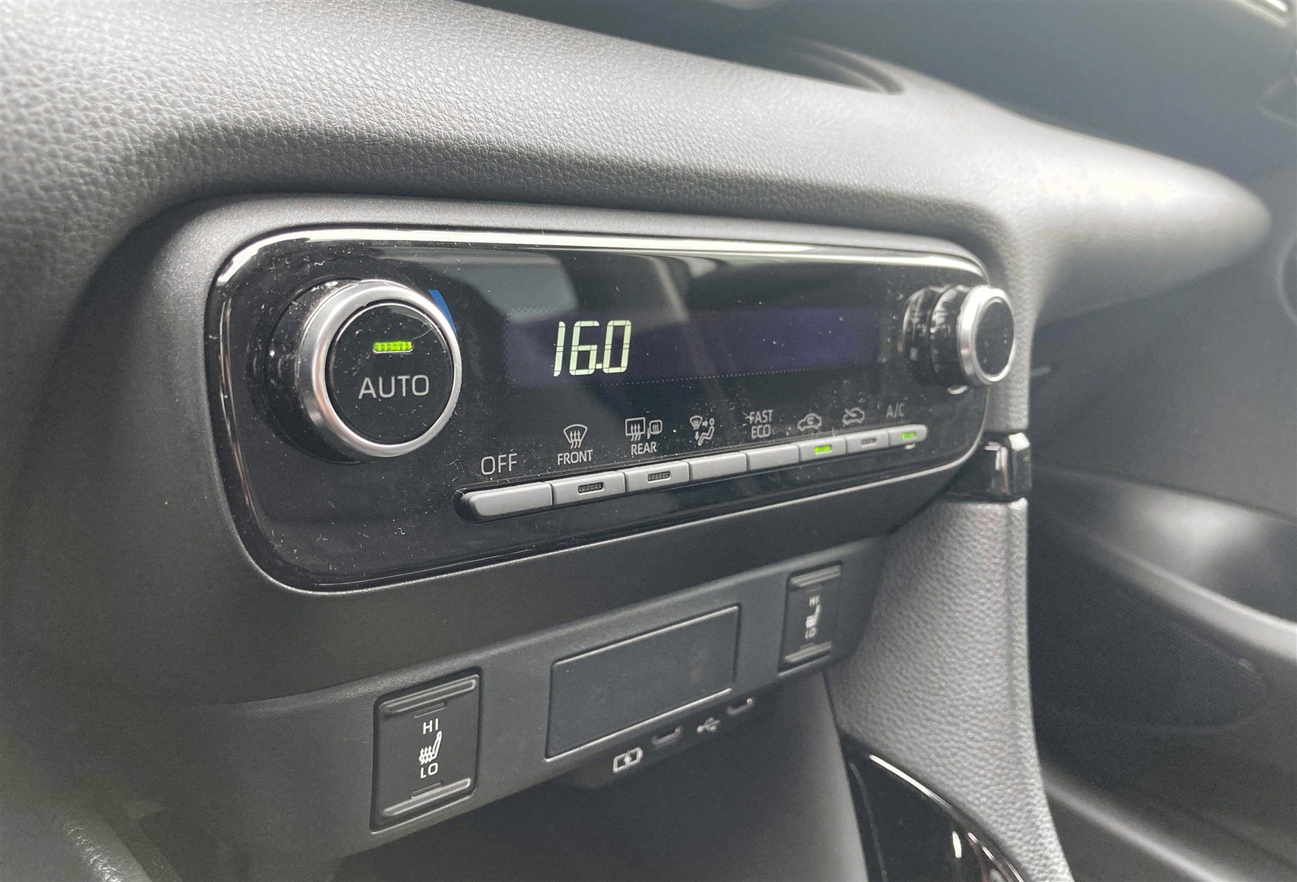 Billede af Toyota Yaris 1,5 Hybrid Style Technology 116HK 5d Trinl. Gear