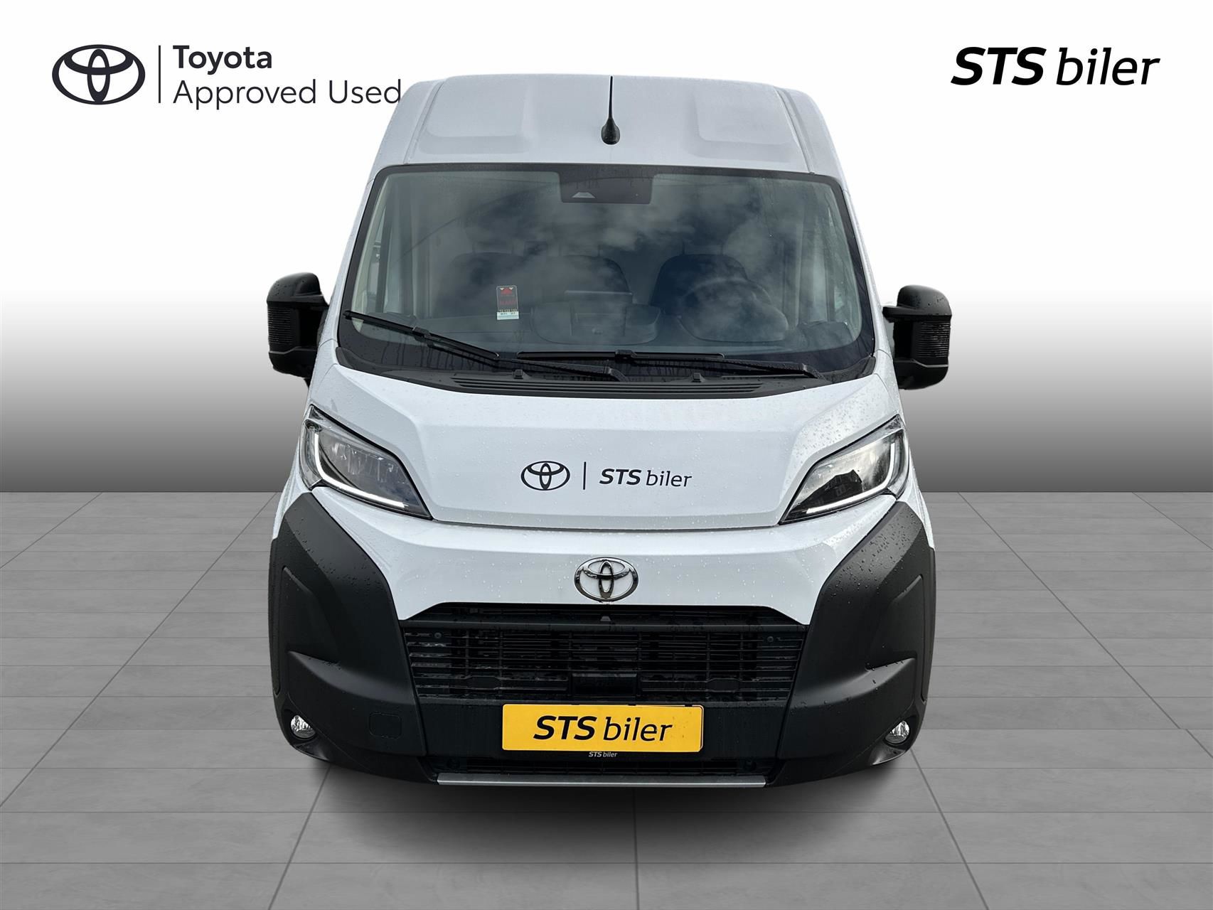 Billede af Toyota Proace Max Medium 2,2 D Comfort Master To skydedør m. højt tag 140HK Van 8g Aut.