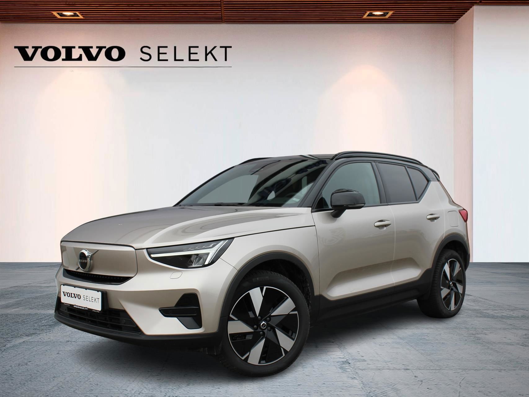 Billede af Volvo XC40 Recharge Extended Range Core 252HK 5d Aut.