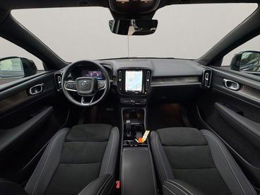 Billede af Volvo XC40 P8 Recharge Twin Plus AWD 408HK 5d Aut.