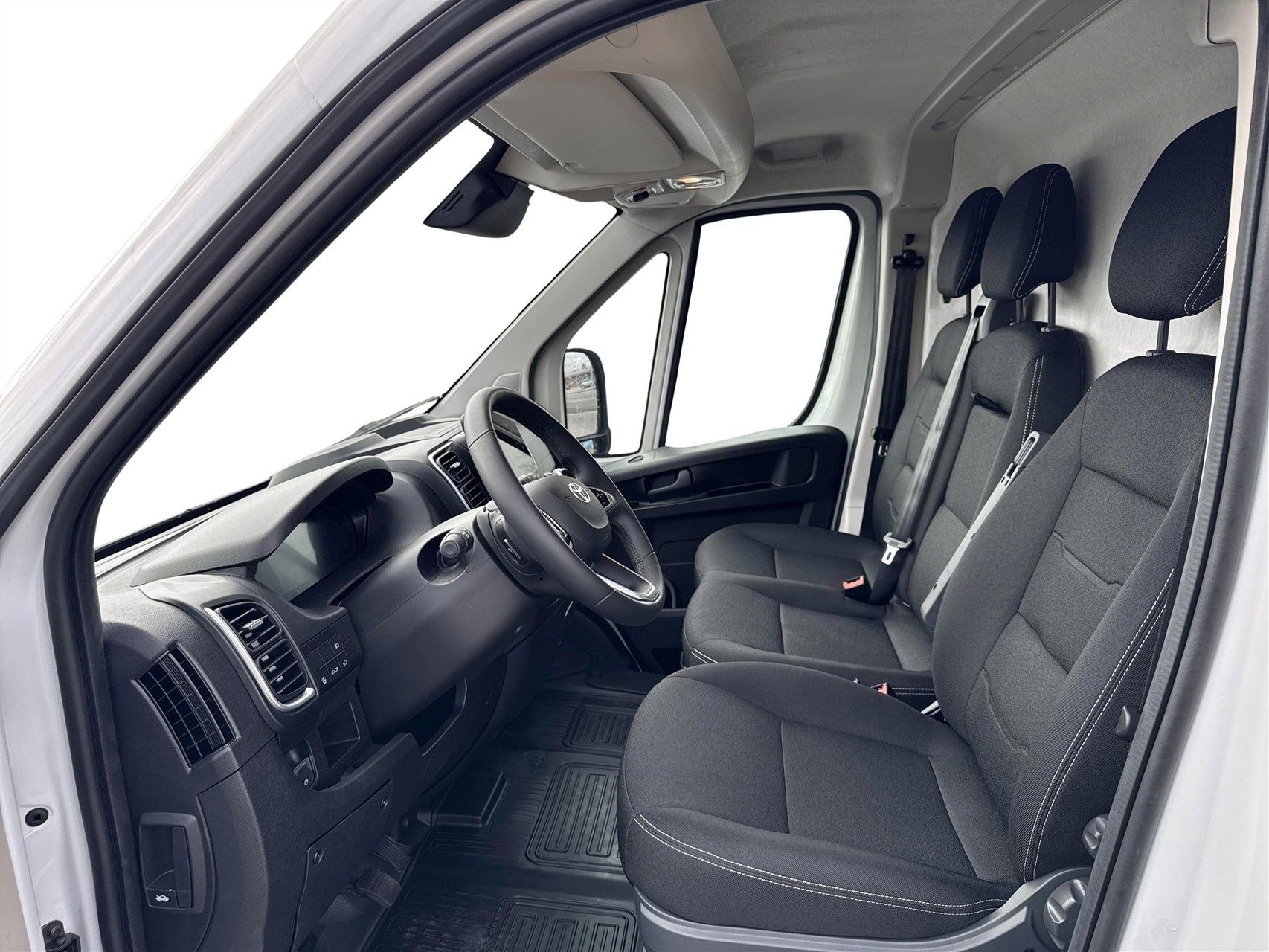 Billede af Toyota Proace Max Long 2,2 D Comfort Master To skydedør m. højt tag Heavy 180HK Van 8g Aut.