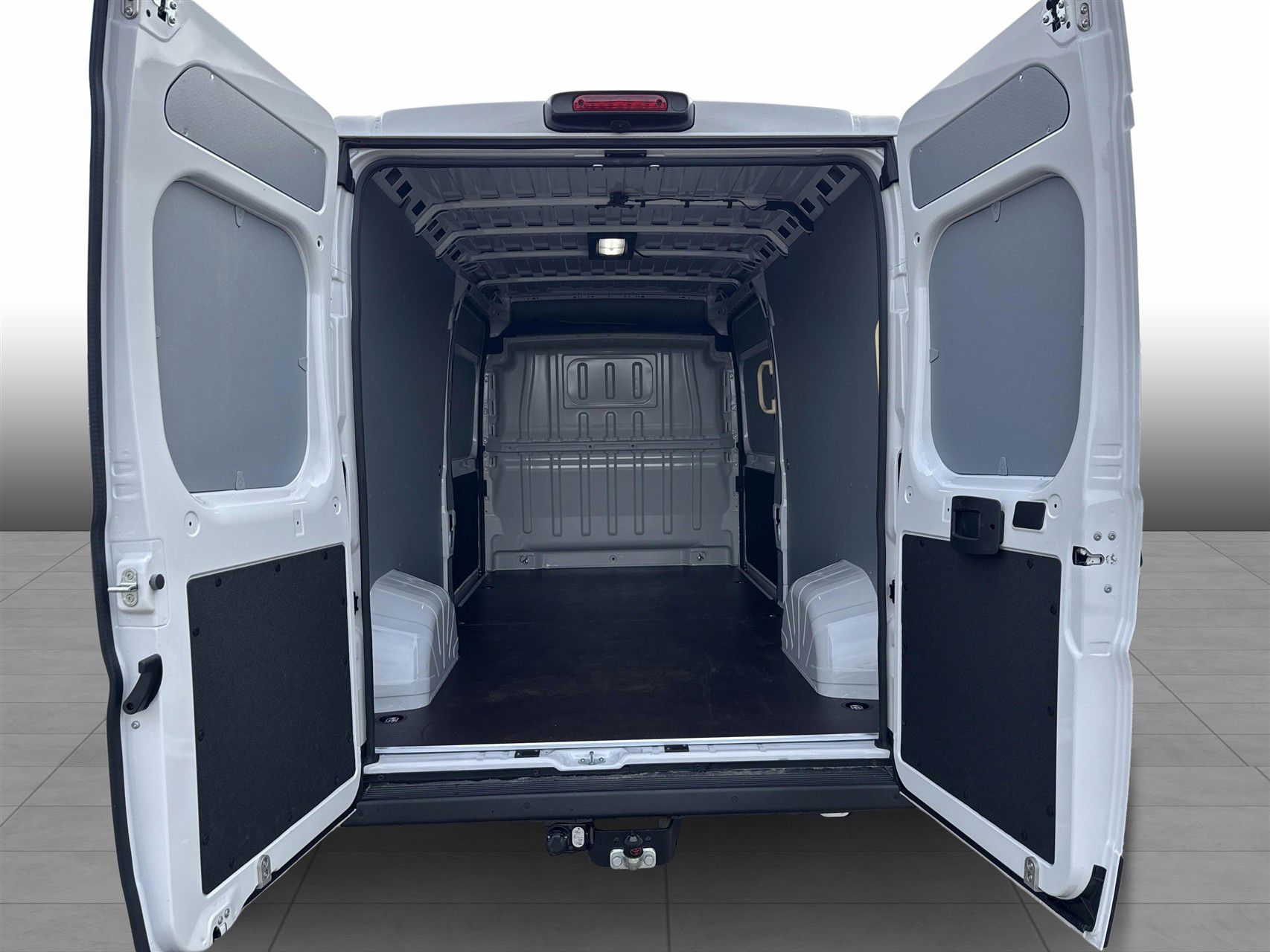 Billede af Toyota Proace Max Long 2,2 D Comfort Master To skydedør m. højt tag Heavy 180HK Van 8g Aut.