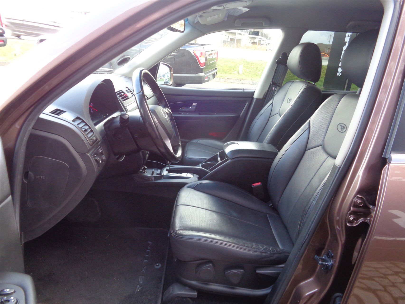 Billede af SsangYong Rexton 2,2 e-XDi Spirit 4WD 178HK Van 7g Aut.