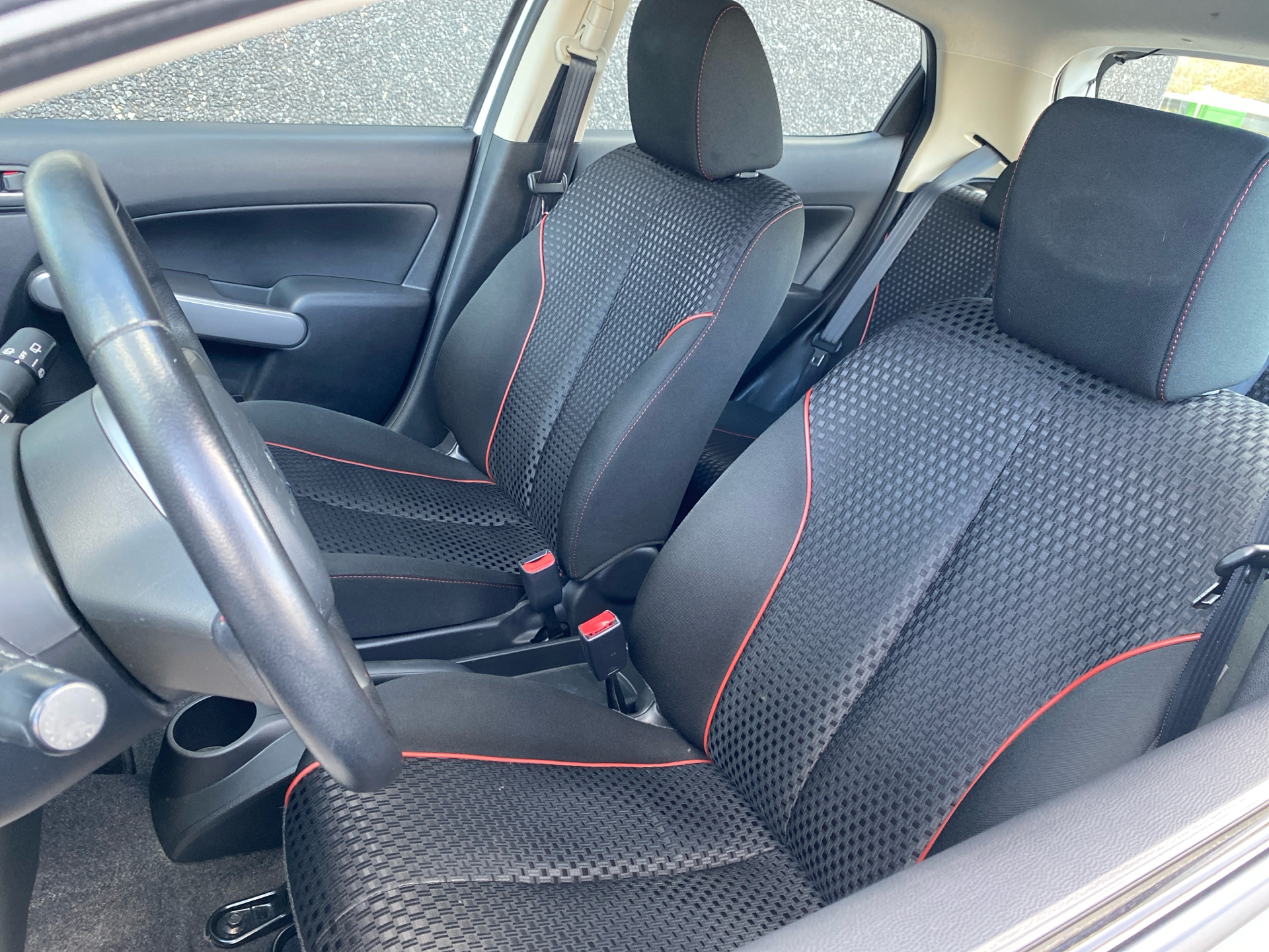Billede af Mazda 2 1,3 Takara Edition 84HK 5d