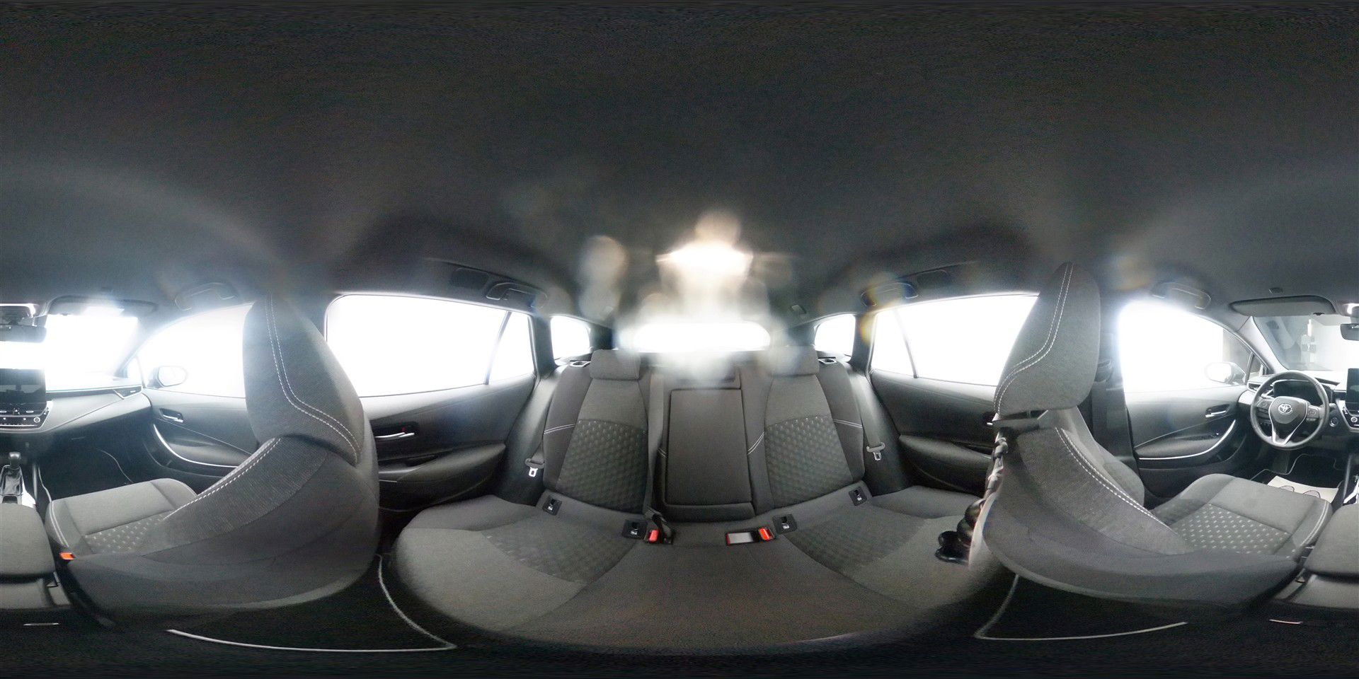 Billede af Toyota Corolla Touring Sports 1,8 Hybrid Active Safety Pack E-CVT 140HK Stc Trinl. Gear