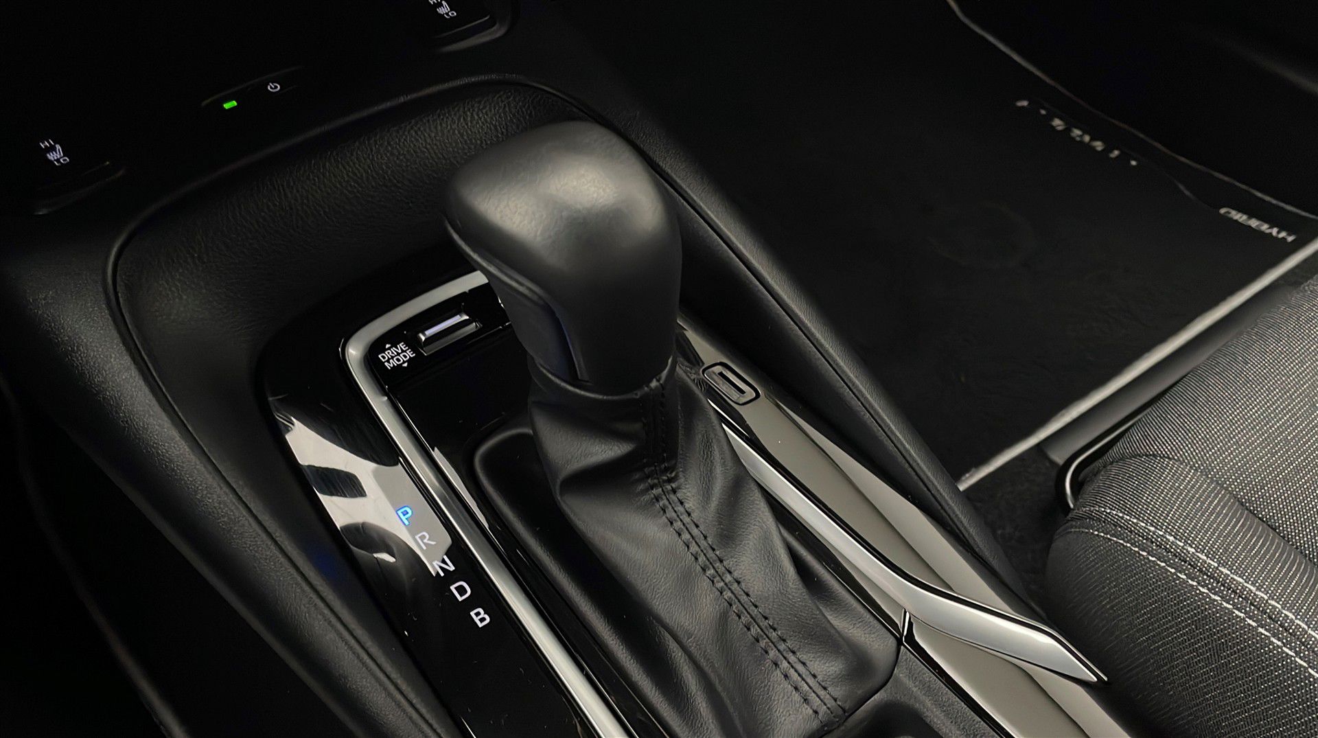 Billede af Toyota Corolla Touring Sports 1,8 Hybrid Active Safety Pack E-CVT 140HK Stc Trinl. Gear