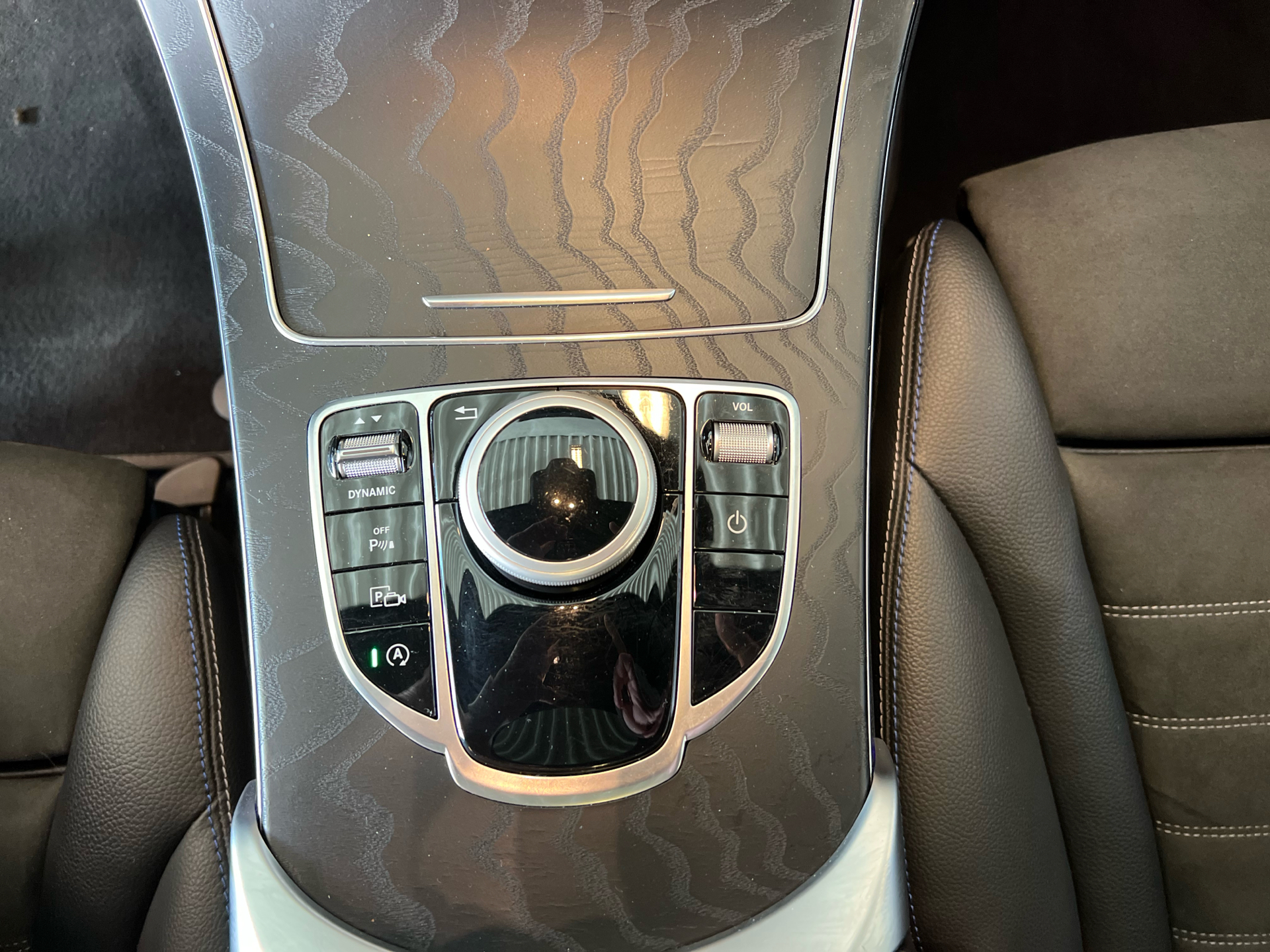 Billede af Mercedes-Benz C220 d T 2,0 CDI AMG Line NIGHT EDITION 9G-Tronic 194HK Stc Aut. 