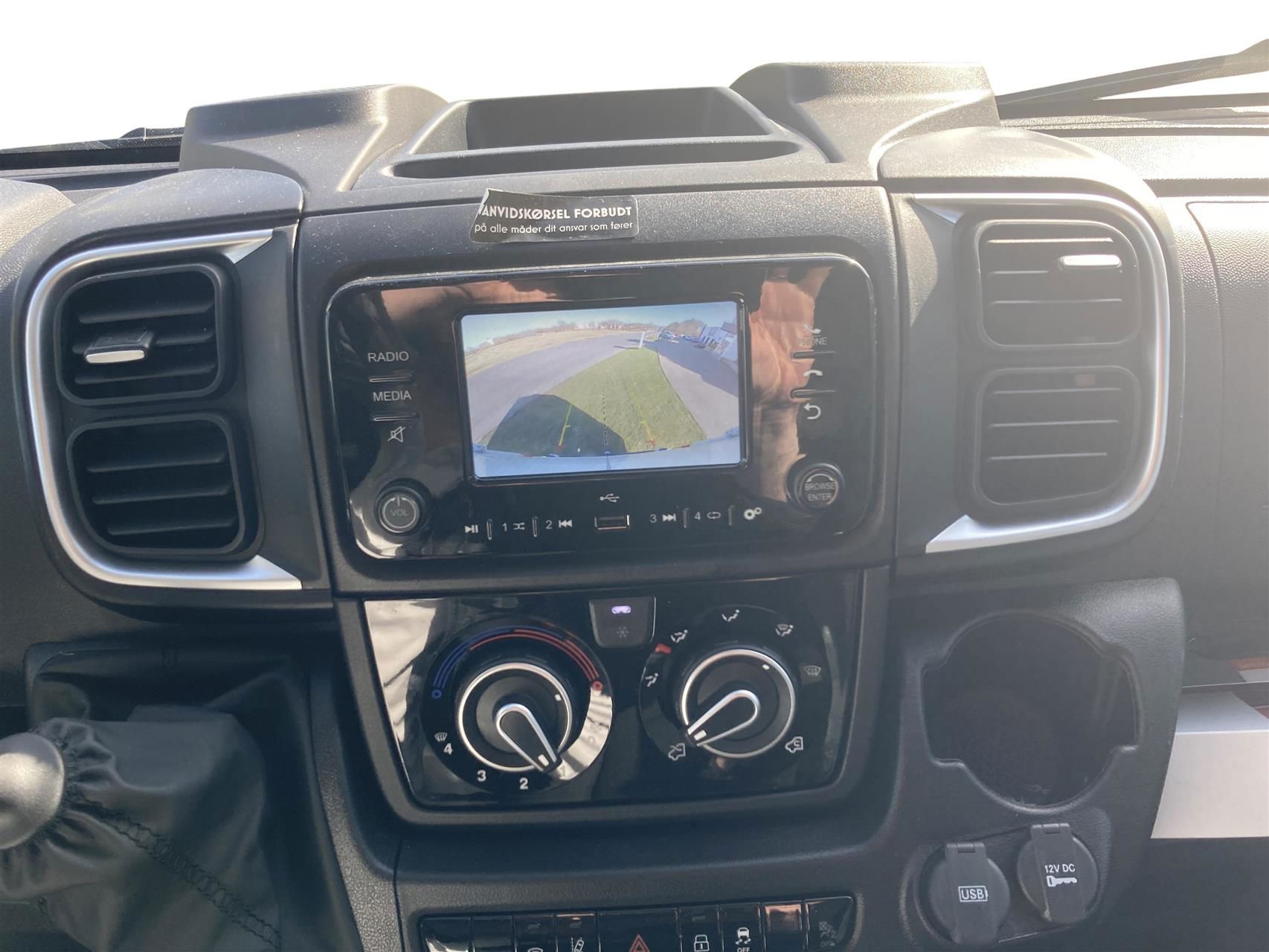 Billede af Toyota Proace Max Medium 2,2 D Comfort To skydedør m. højt tag 140HK Van 6g